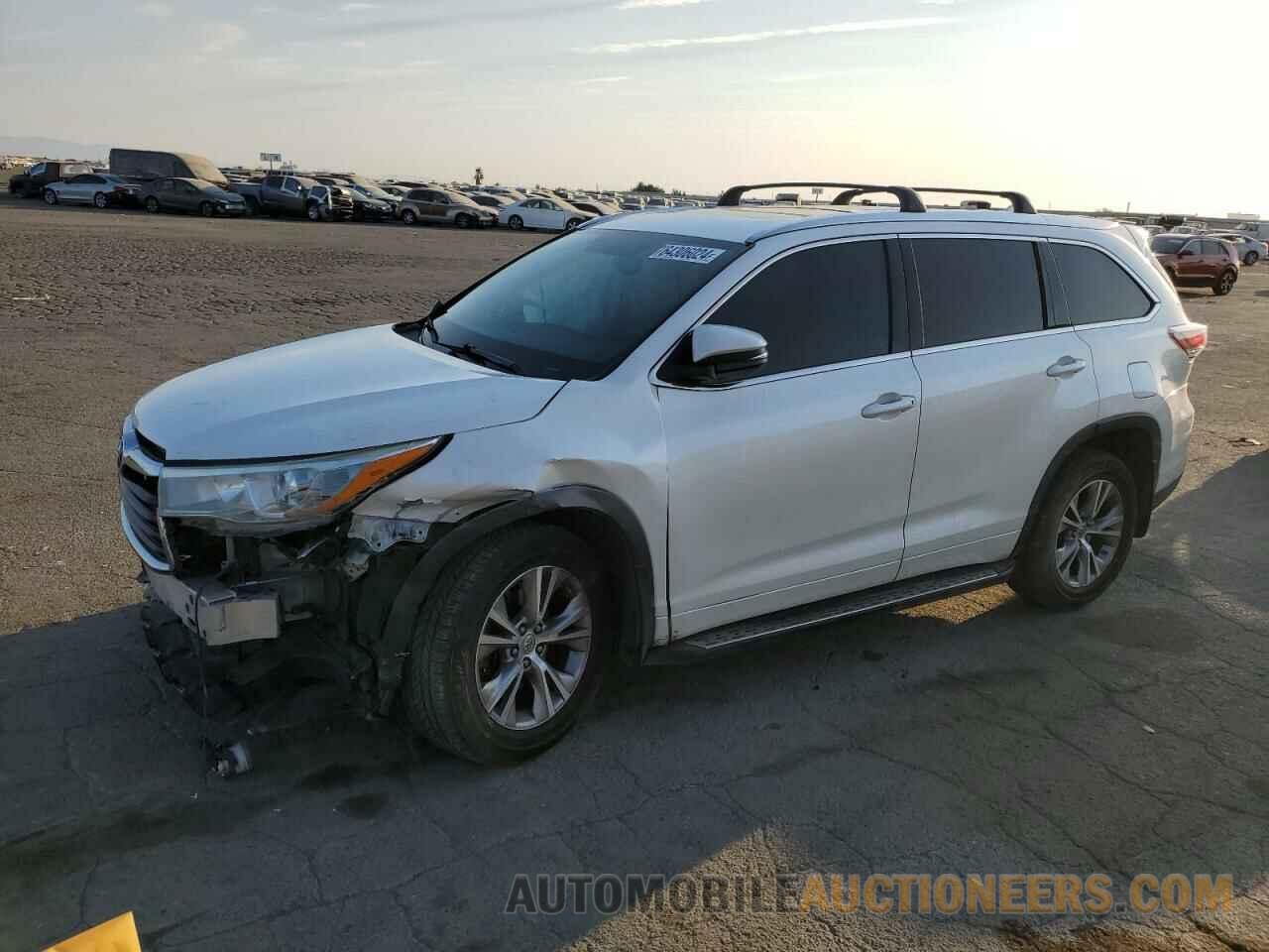 5TDKKRFH5FS065761 TOYOTA HIGHLANDER 2015