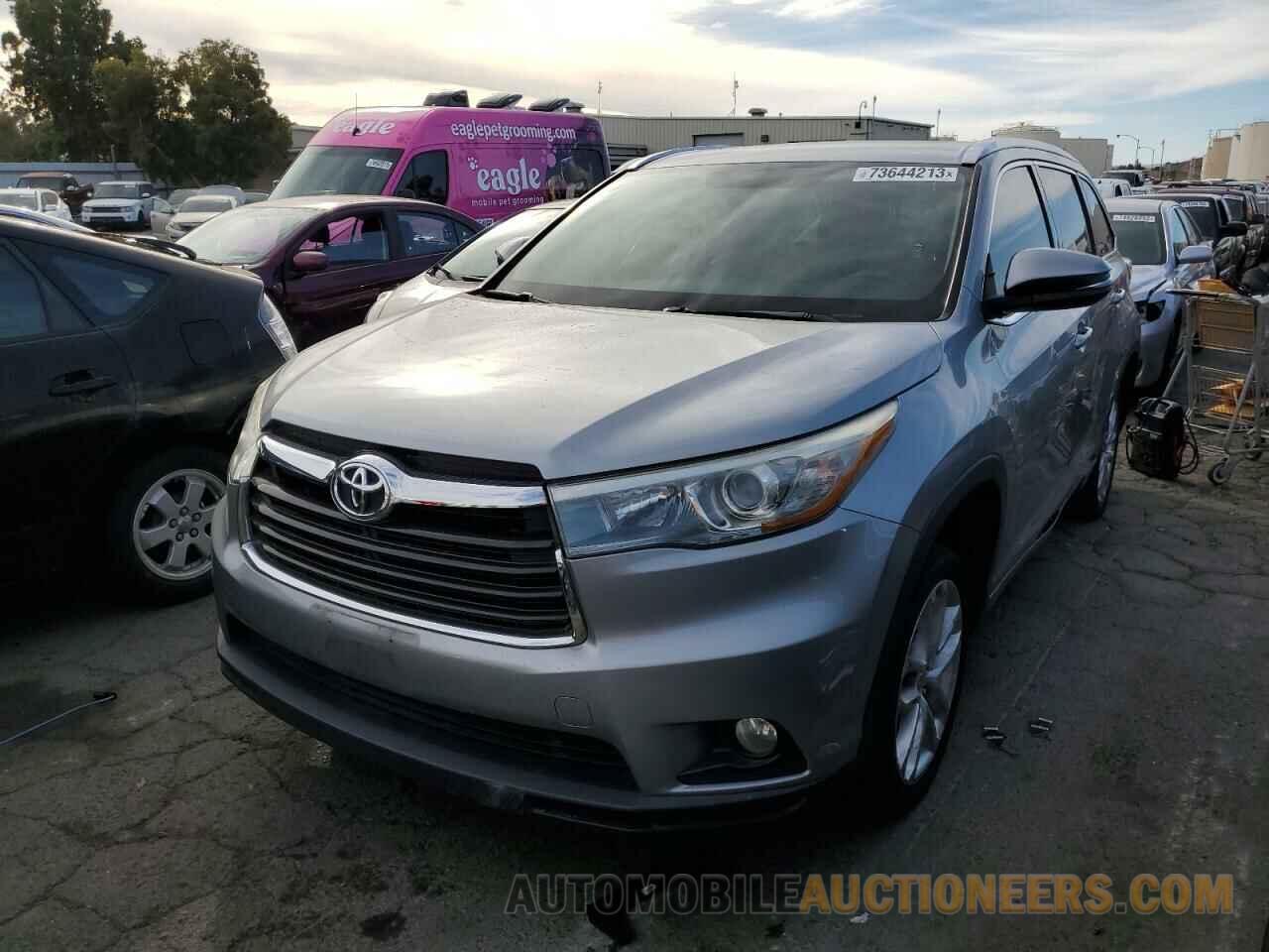 5TDKKRFH5FS090241 TOYOTA HIGHLANDER 2015