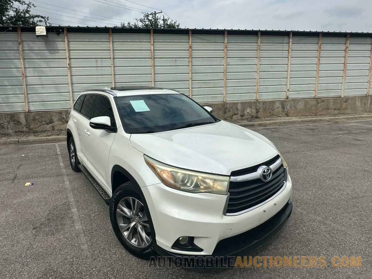 5TDKKRFH6FS056261 TOYOTA HIGHLANDER 2015