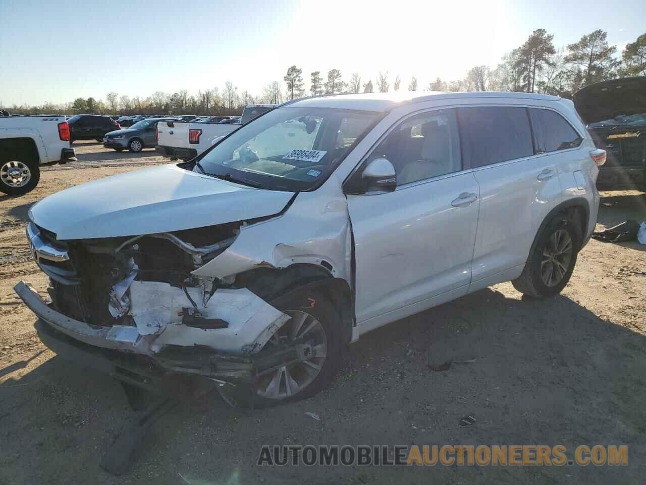 5TDKKRFH8FS078004 TOYOTA HIGHLANDER 2015