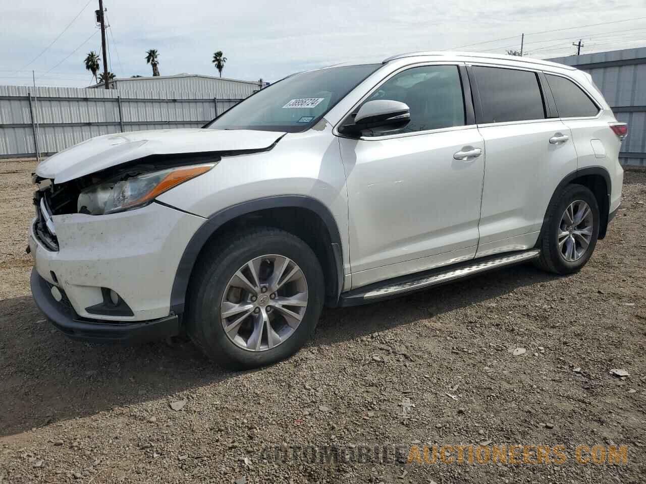 5TDKKRFH8FS107985 TOYOTA HIGHLANDER 2015