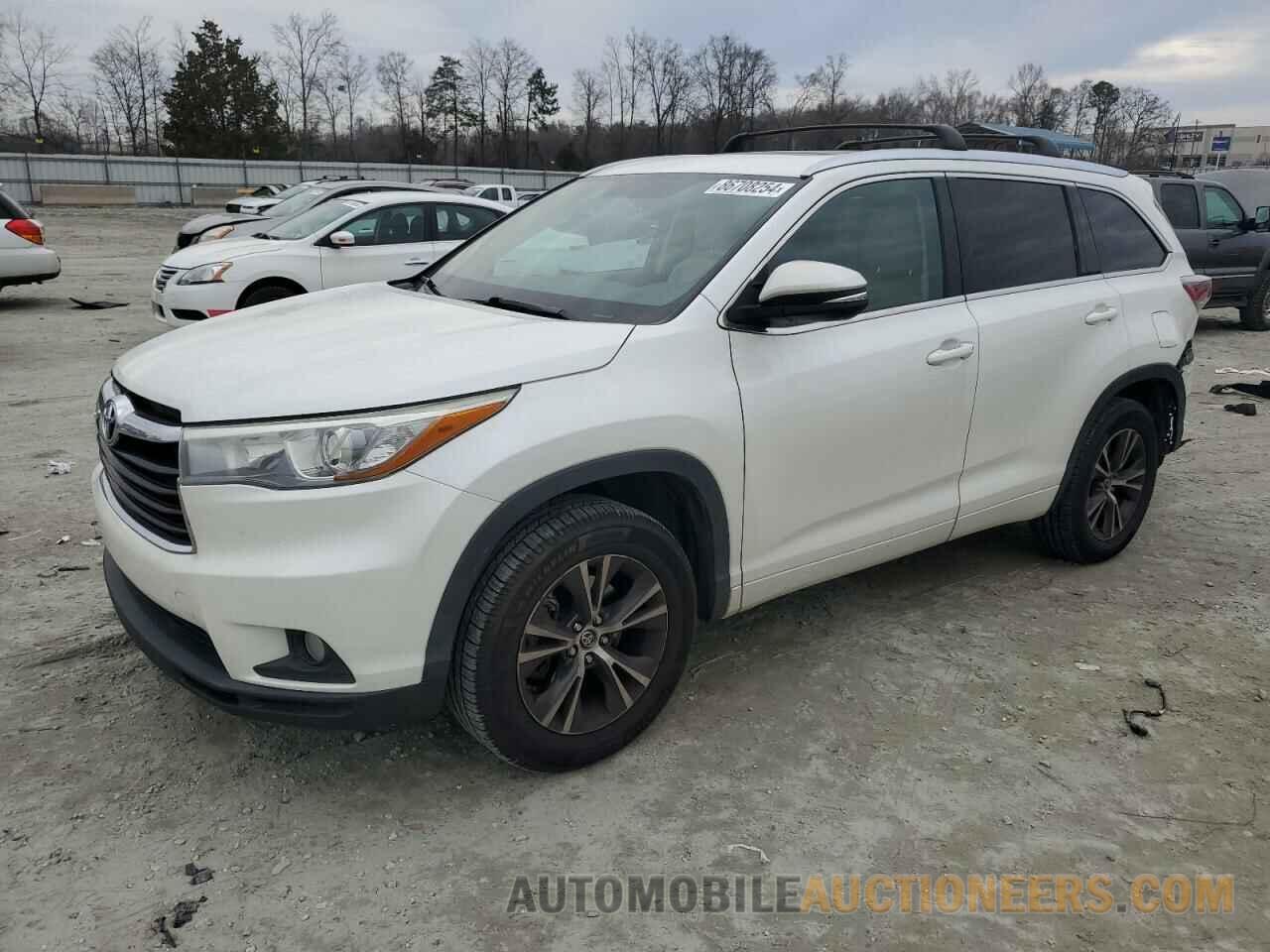 5TDKKRFH8GS128126 TOYOTA HIGHLANDER 2016