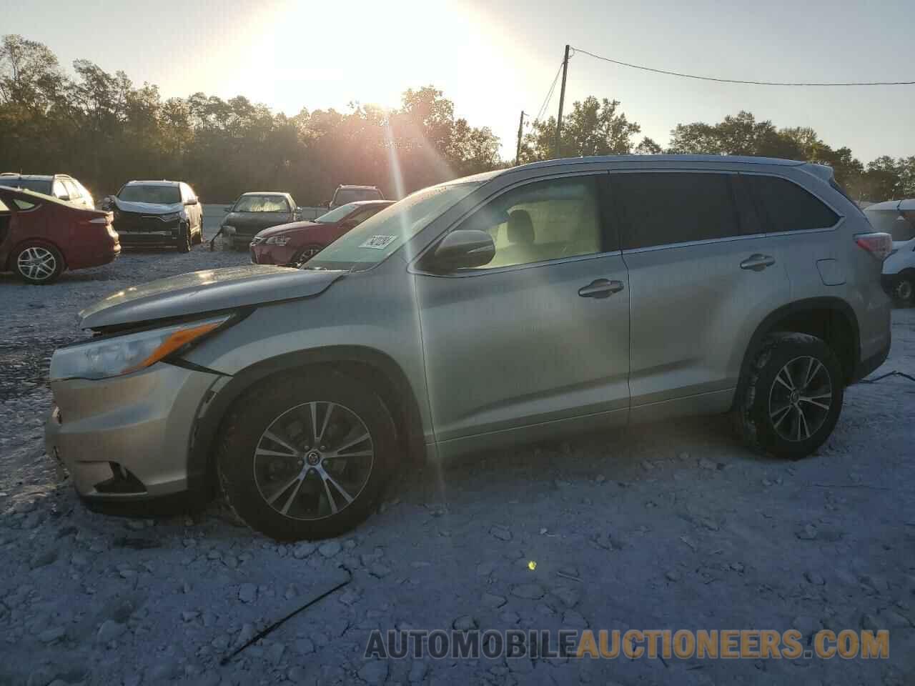 5TDKKRFH8GS505425 TOYOTA HIGHLANDER 2016