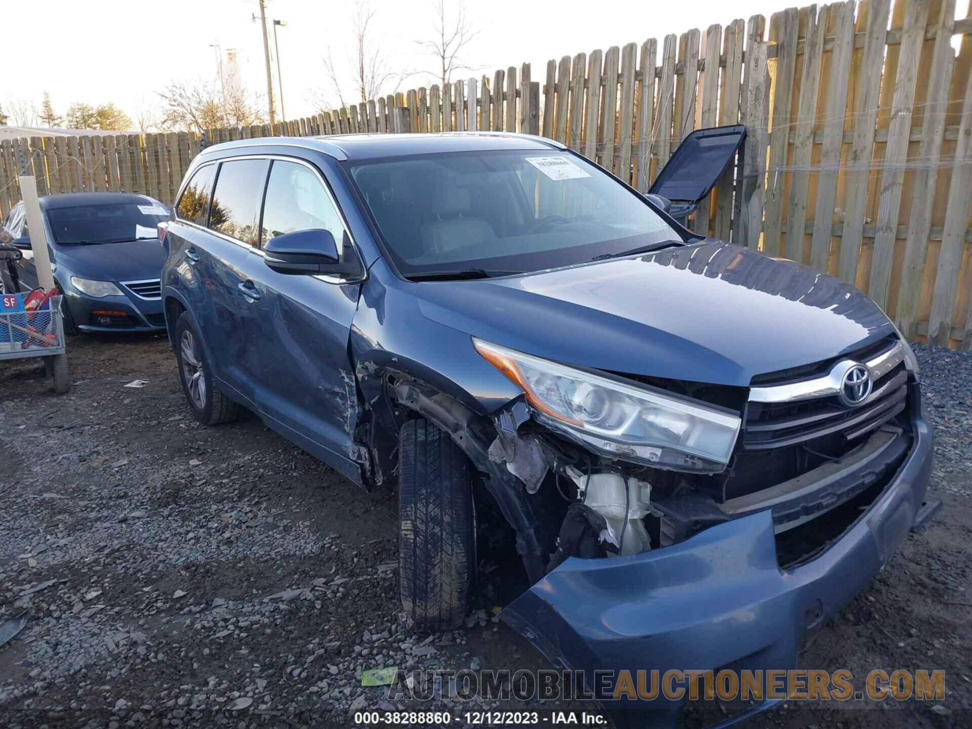 5TDKKRFH9FS059218 TOYOTA HIGHLANDER 2015