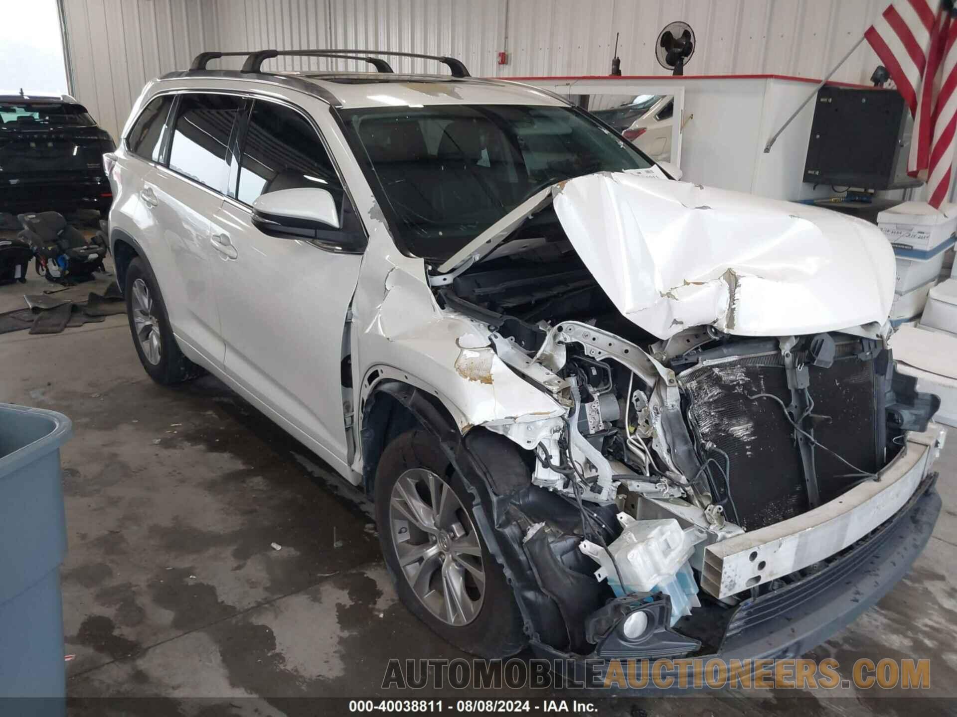 5TDKKRFH9FS071644 TOYOTA HIGHLANDER 2015