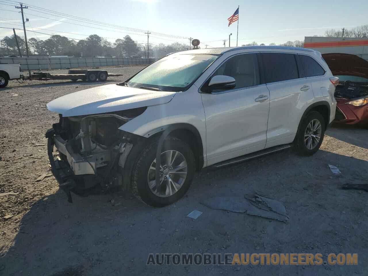 5TDKKRFH9FS085463 TOYOTA HIGHLANDER 2015