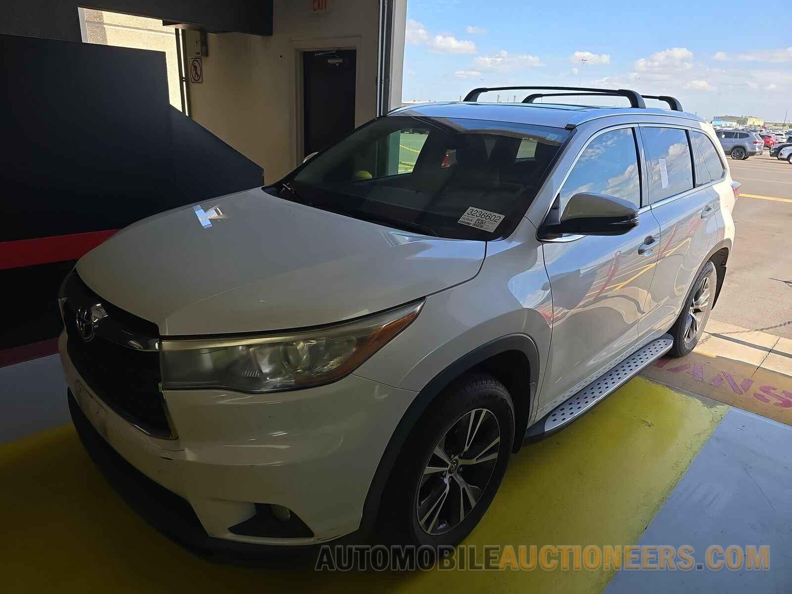 5TDKKRFH9GS144478 Toyota Highlander 2016