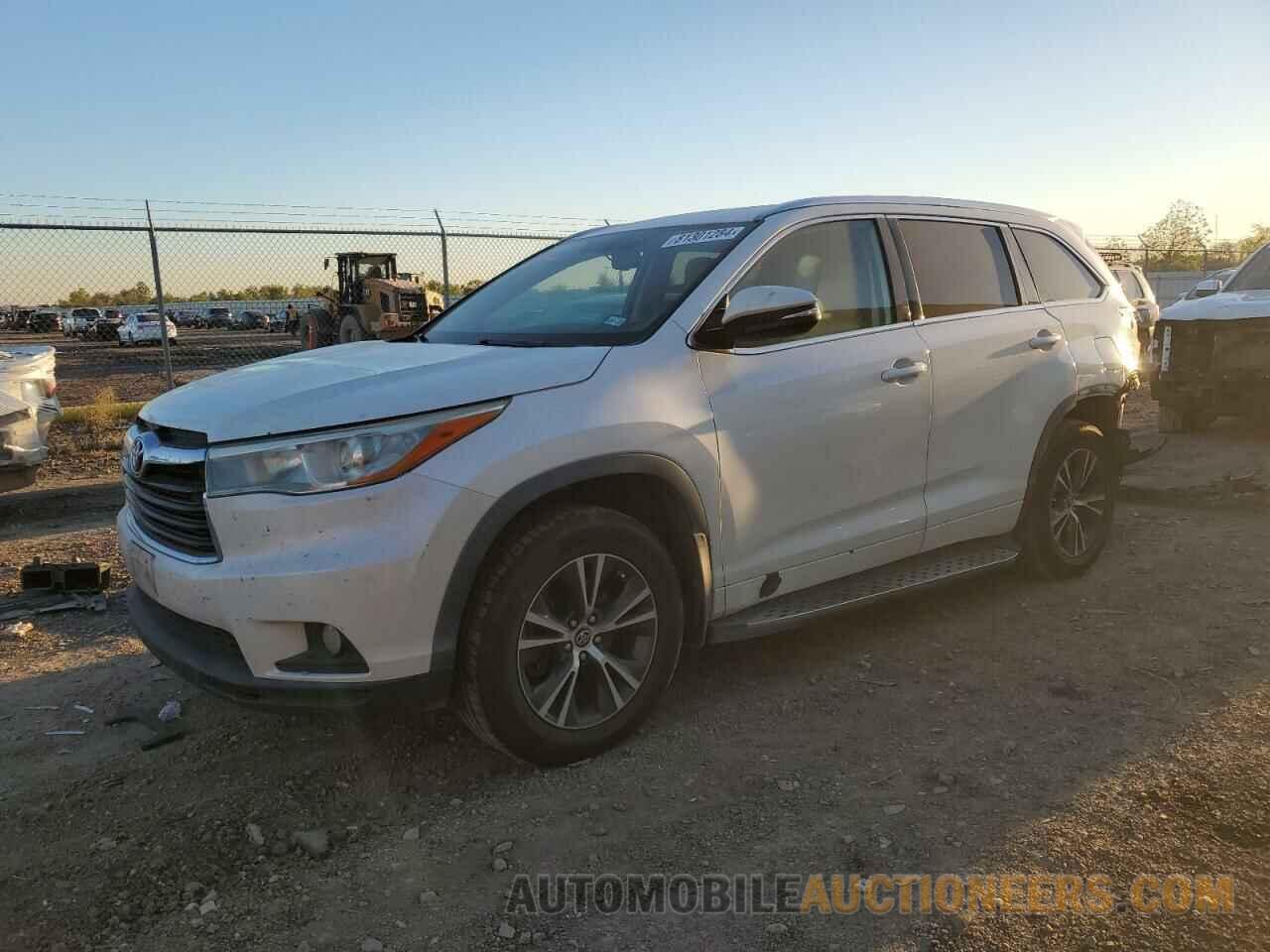 5TDKKRFH9GS150085 TOYOTA HIGHLANDER 2016