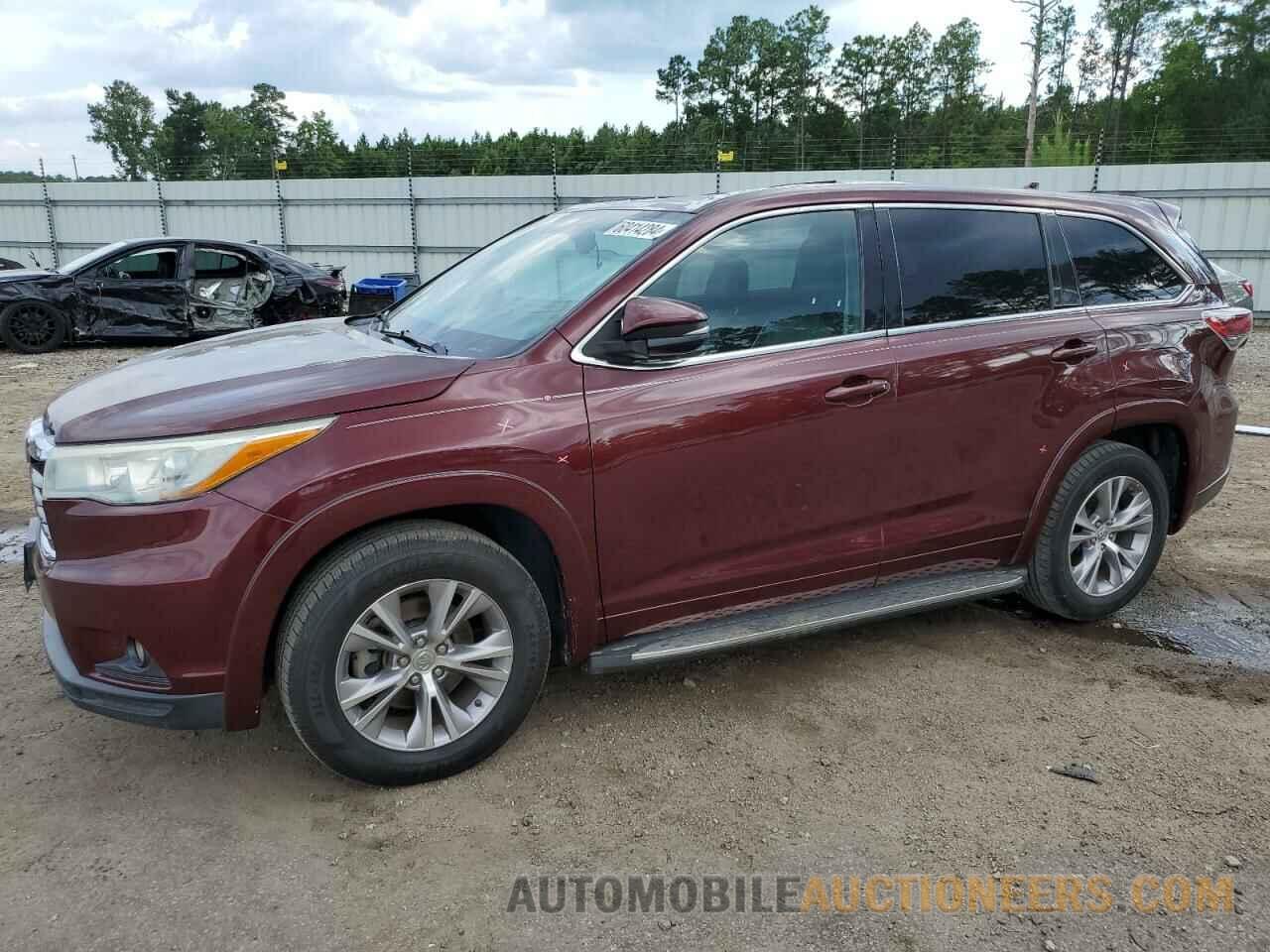 5TDKKRFHXFS101332 TOYOTA HIGHLANDER 2015