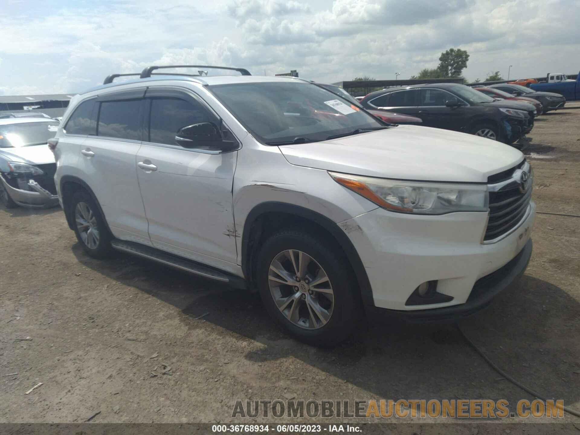 5TDKKRFHXFS110256 TOYOTA HIGHLANDER 2015