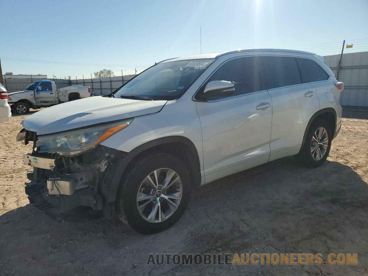 5TDKKRFHXGS135210 TOYOTA HIGHLANDER 2016