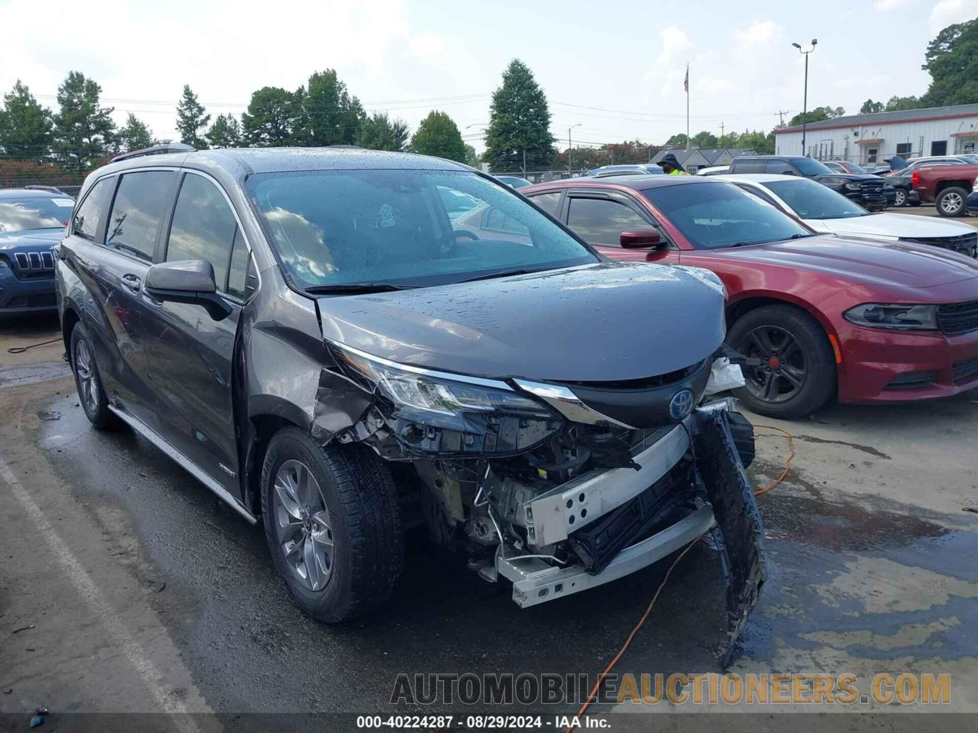 5TDKRKEC0MS031345 TOYOTA SIENNA 2021