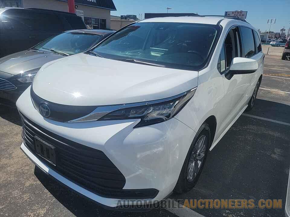 5TDKRKEC1NS089918 Toyota Sienna LE 2022