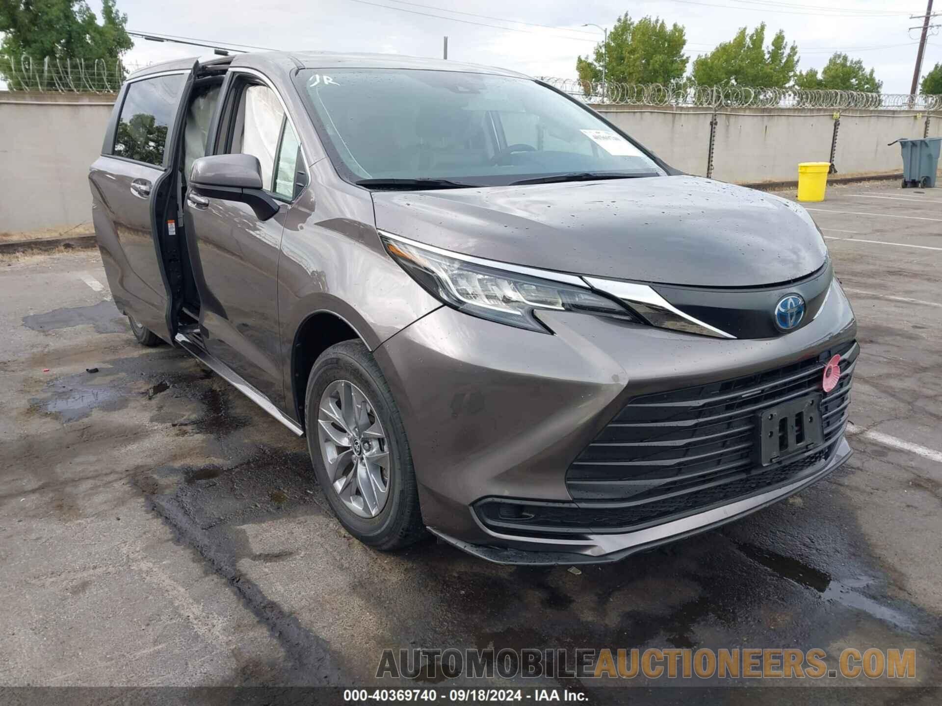 5TDKRKEC1NS098151 TOYOTA SIENNA 2022