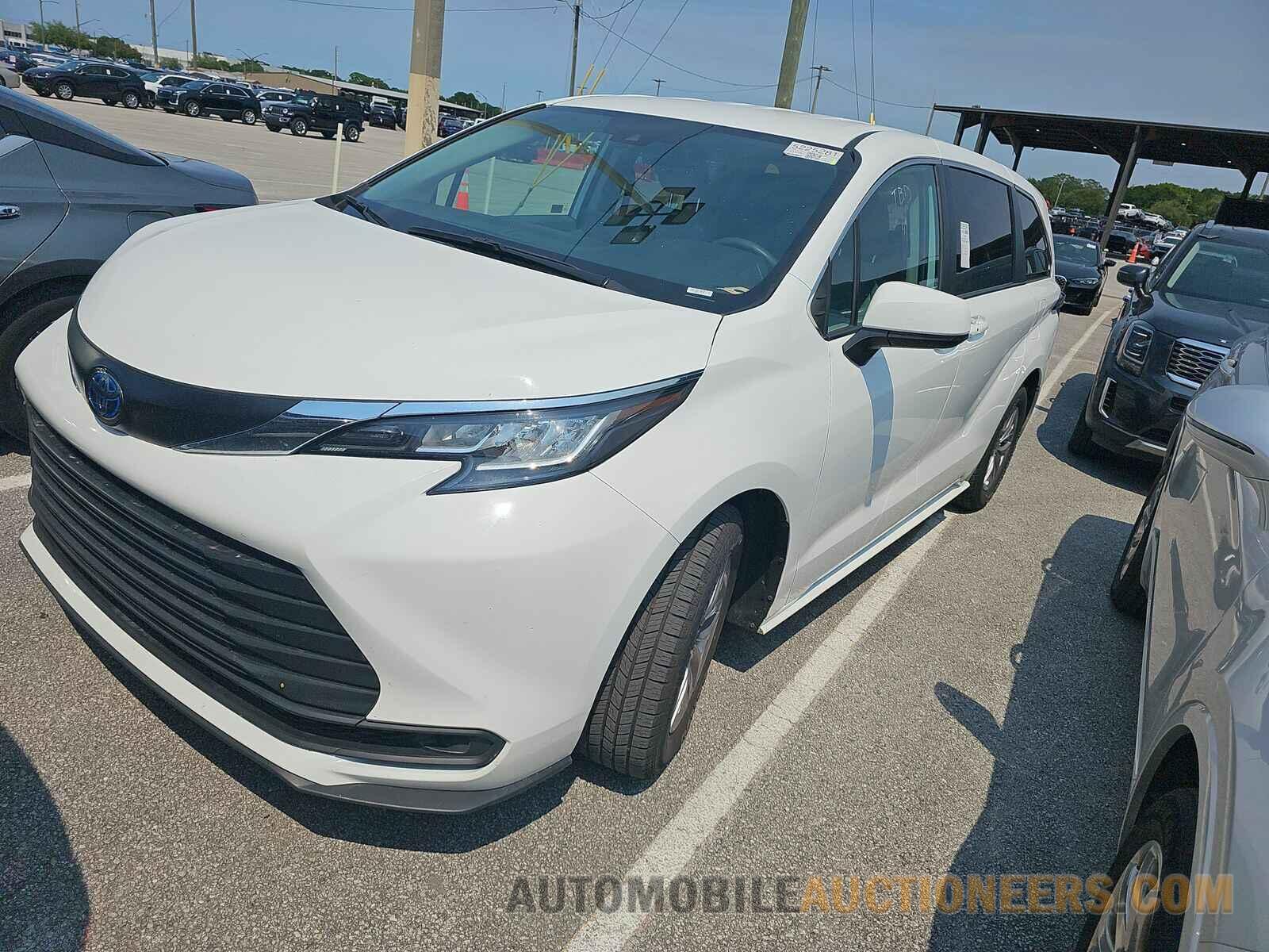 5TDKRKEC1NS107298 Toyota Sienna LE 2022