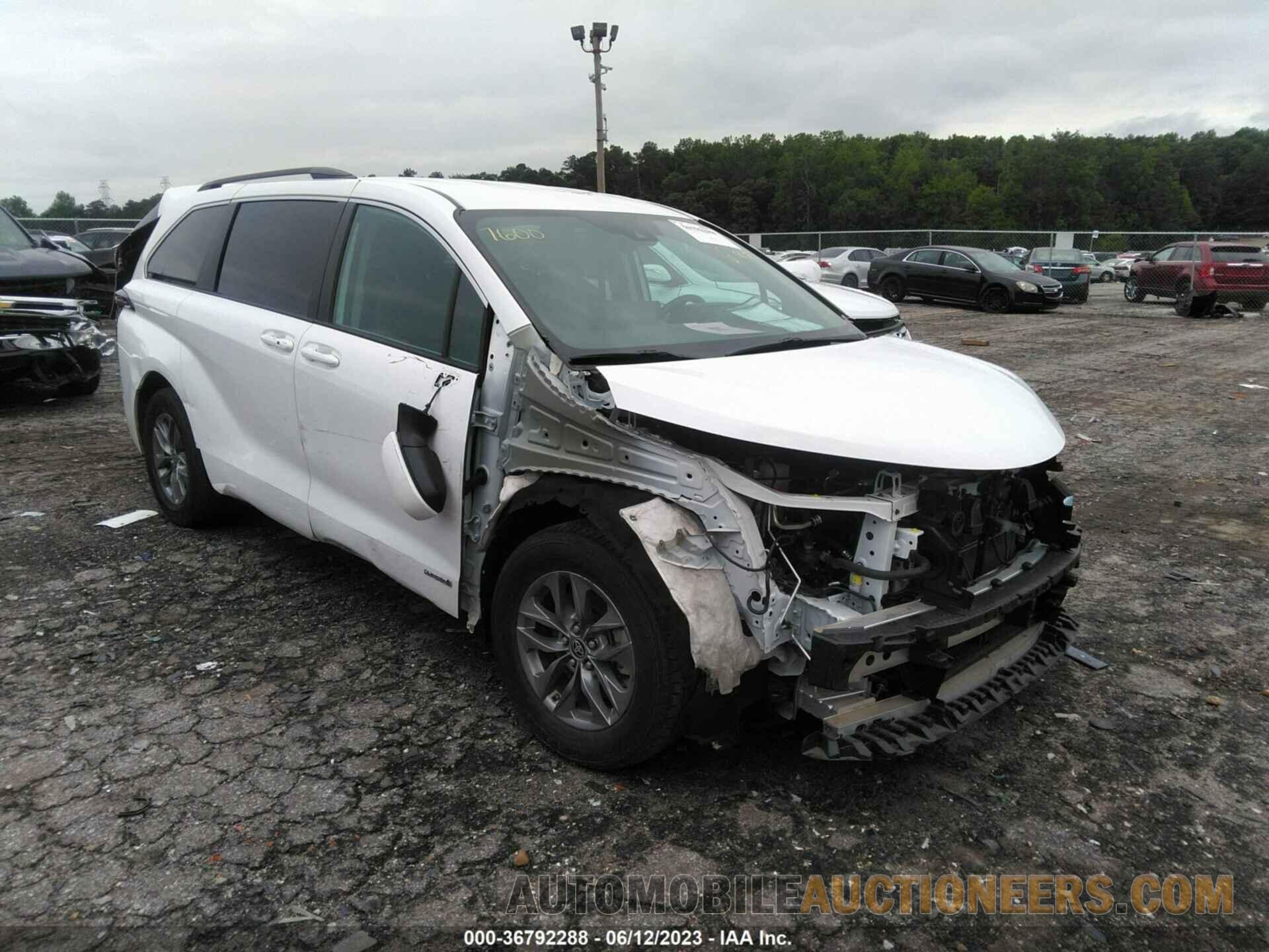 5TDKRKEC2MS007600 TOYOTA SIENNA 2021