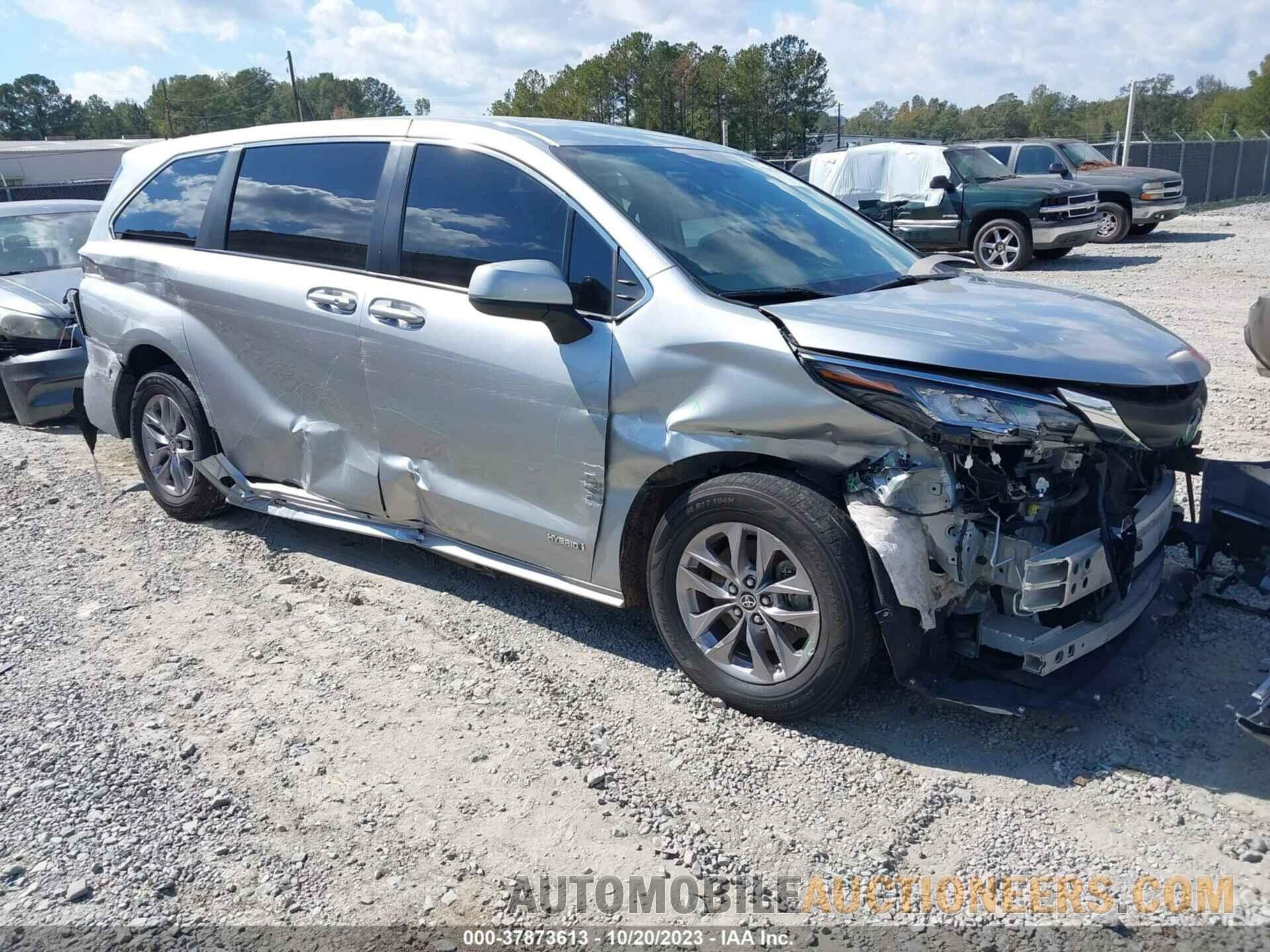 5TDKRKEC2MS018242 TOYOTA SIENNA 2021