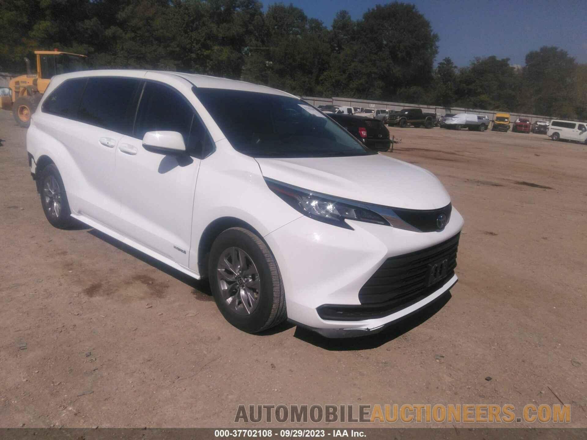 5TDKRKEC2MS072088 TOYOTA SIENNA 2021