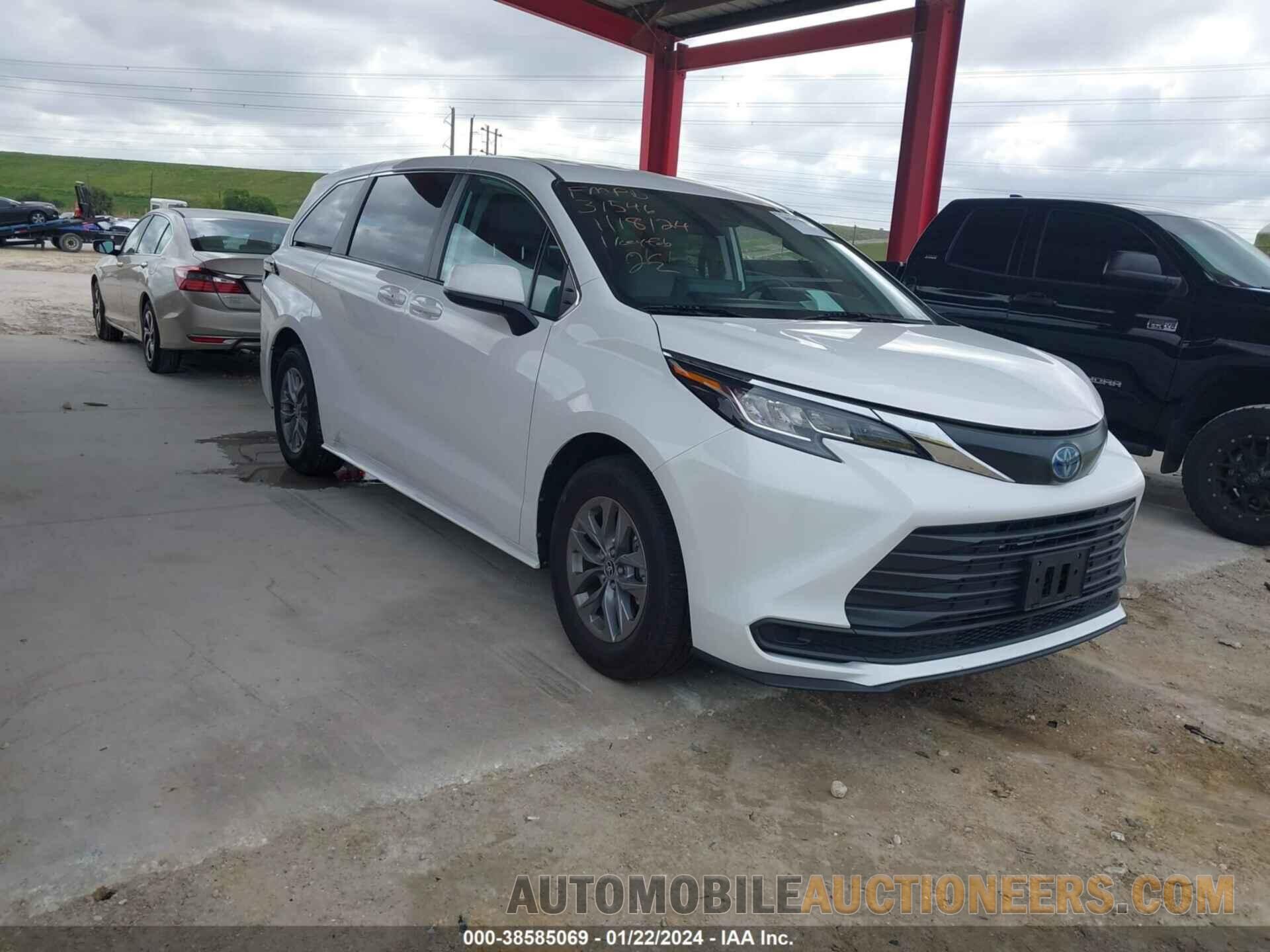 5TDKRKEC2NS116835 TOYOTA SIENNA 2022