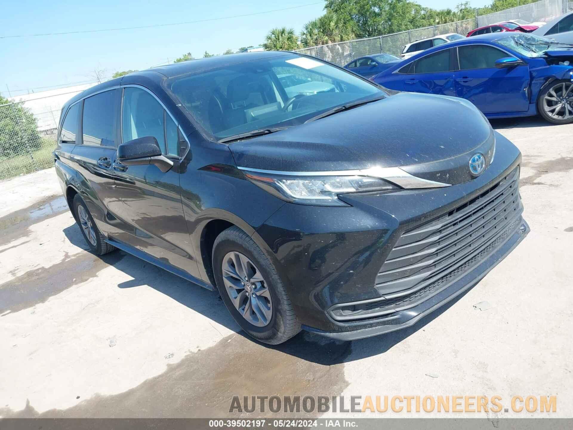 5TDKRKEC2NS129374 TOYOTA SIENNA 2022