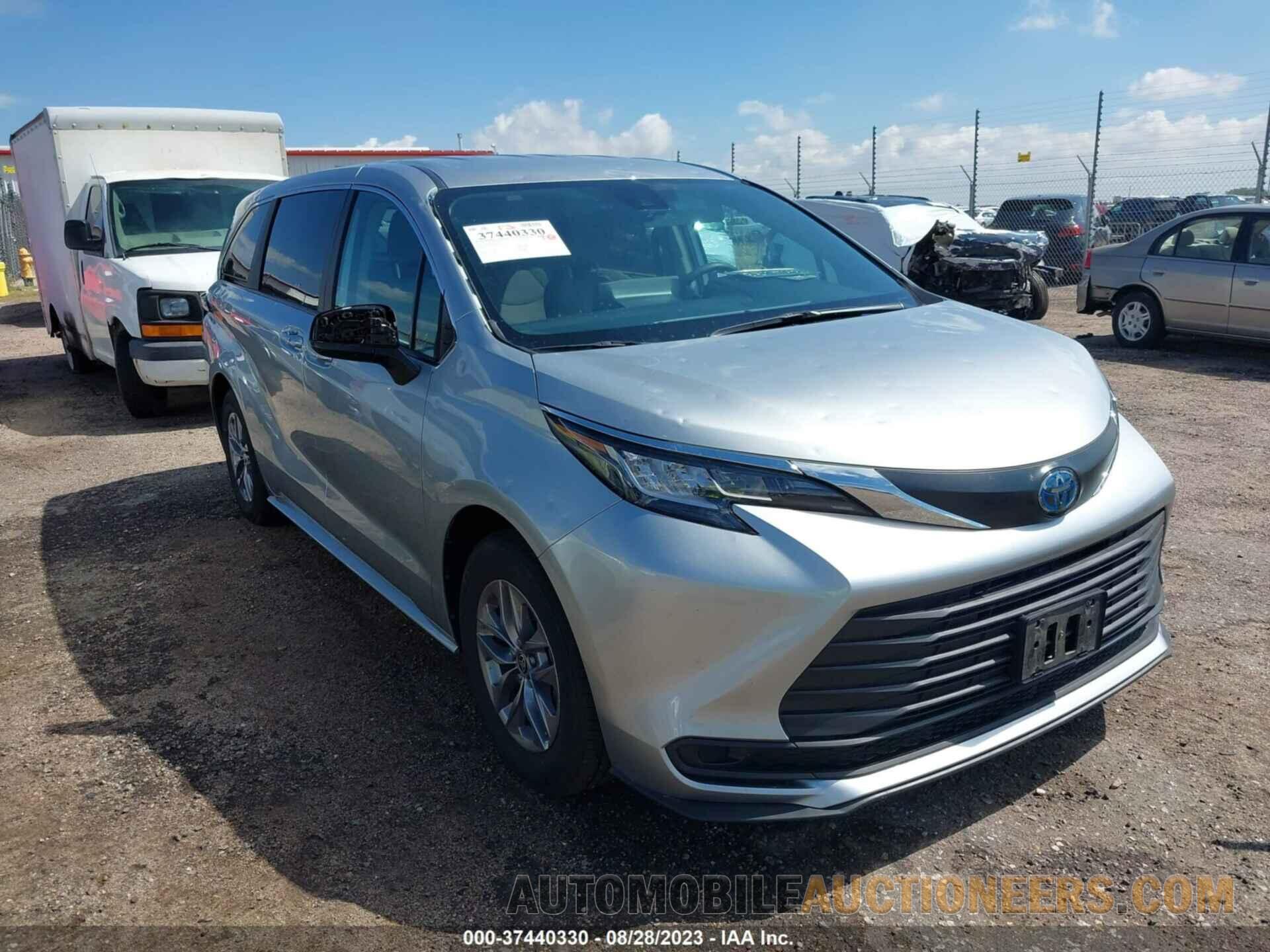 5TDKRKEC2PS158652 TOYOTA SIENNA 2023