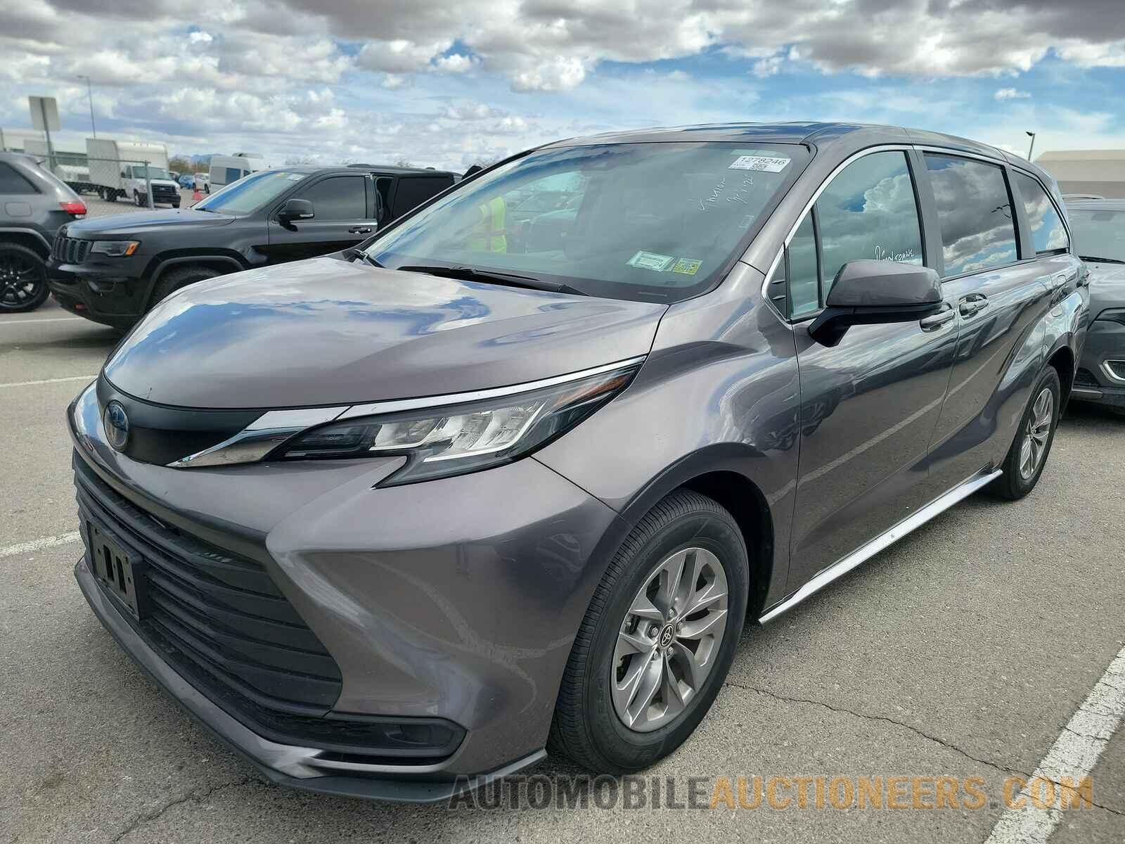 5TDKRKEC3NS122255 Toyota Sienna LE 2022