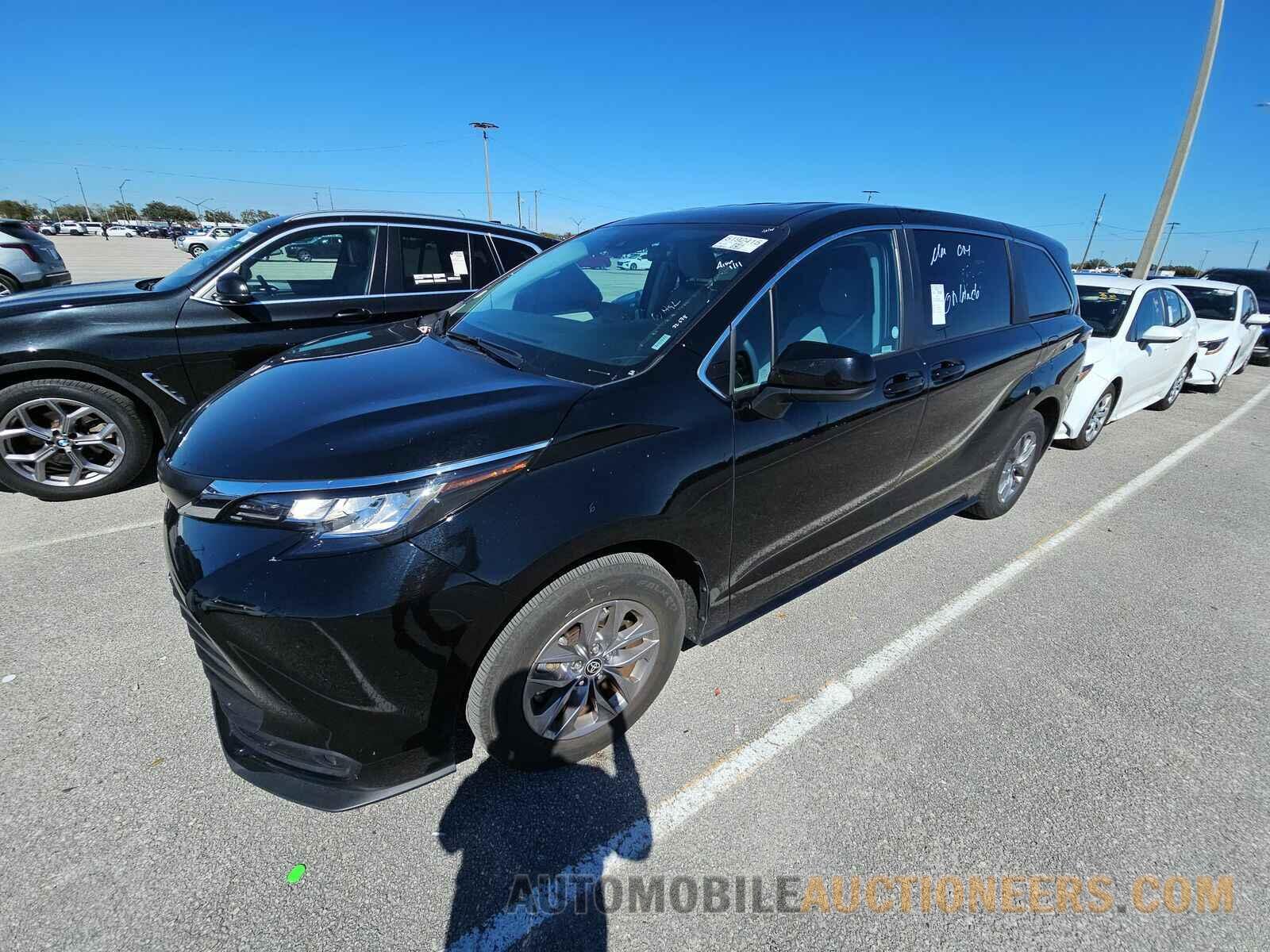 5TDKRKEC3PS163066 Toyota Sienna LE 2023