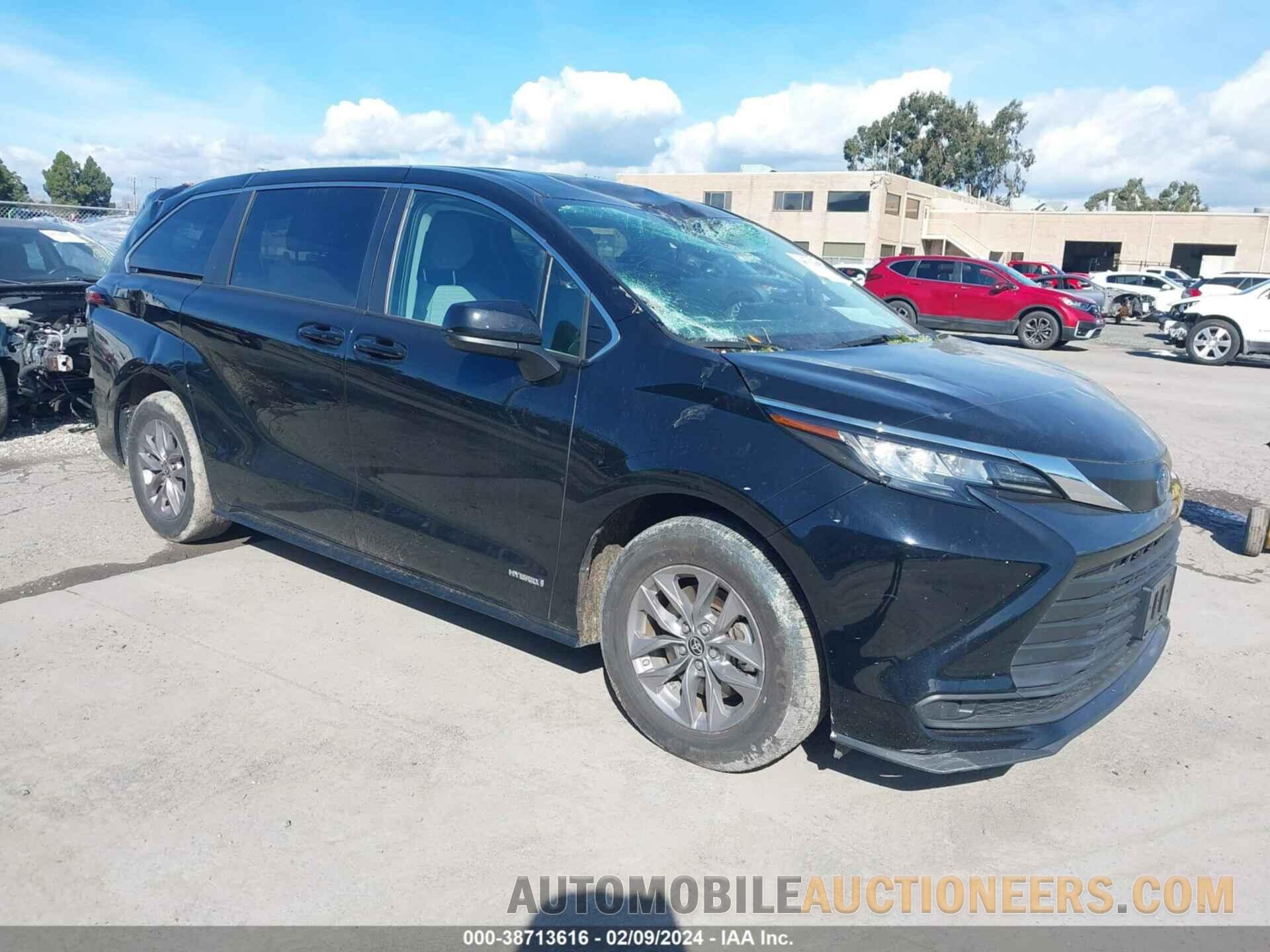 5TDKRKEC4MS068785 TOYOTA SIENNA 2021