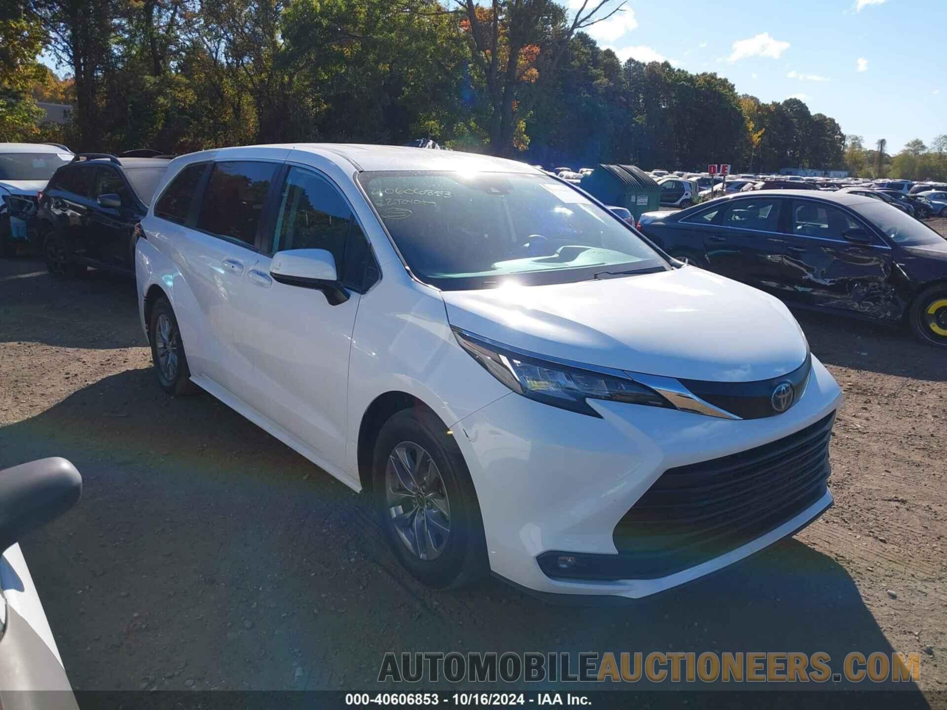 5TDKRKEC4NS101057 TOYOTA SIENNA 2022