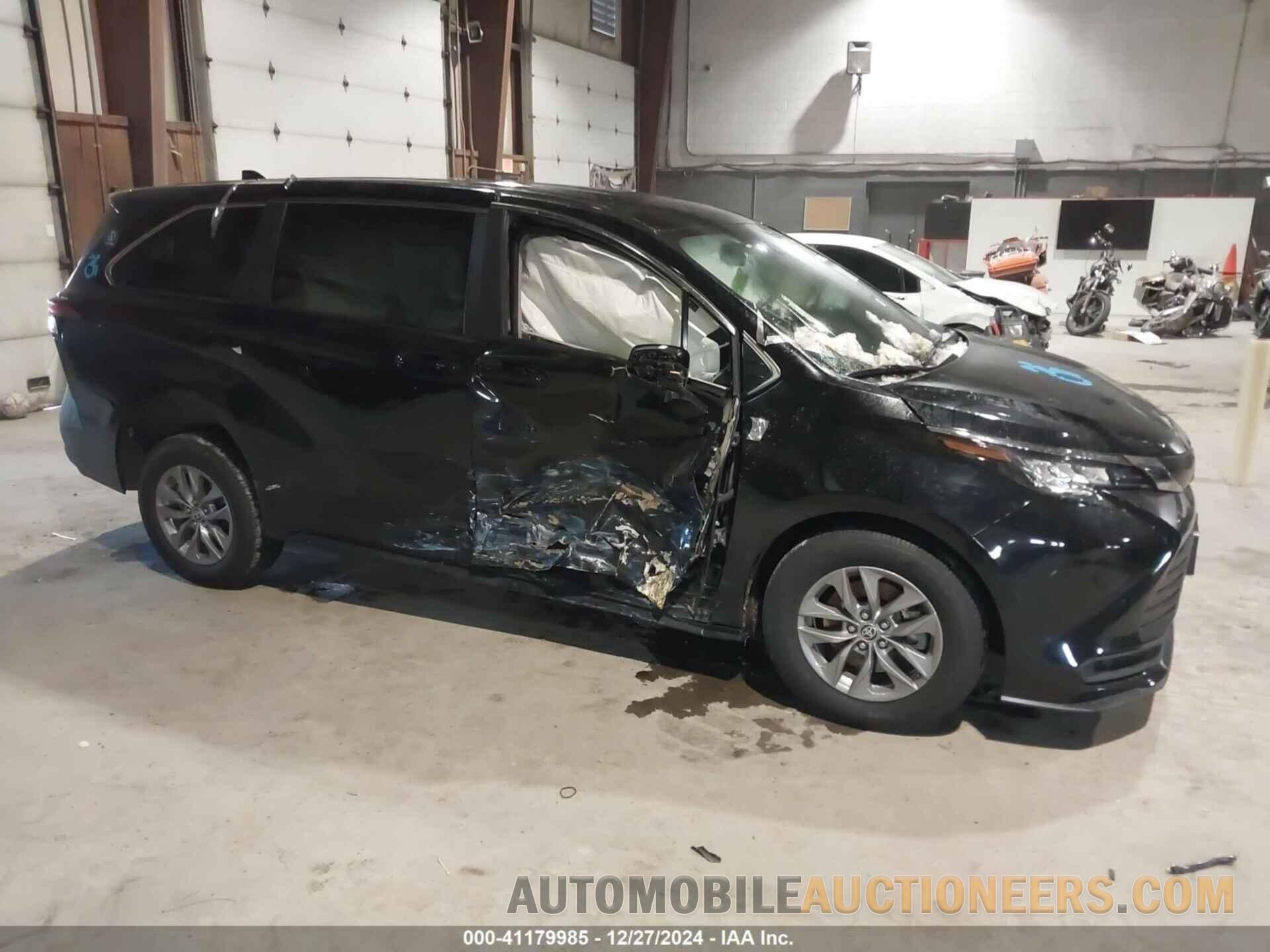 5TDKRKEC4NS129621 TOYOTA SIENNA 2022