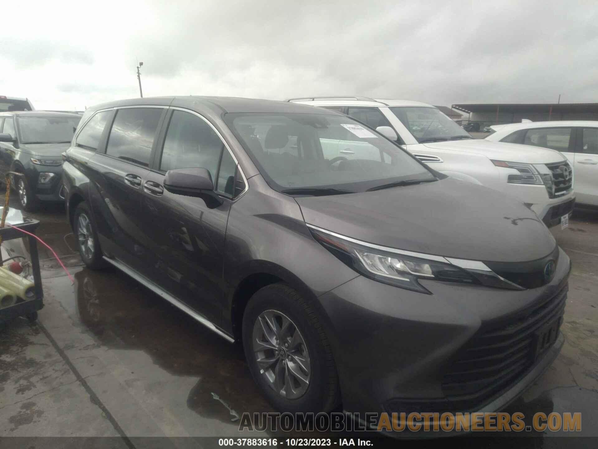 5TDKRKEC4PS153887 TOYOTA SIENNA 2023