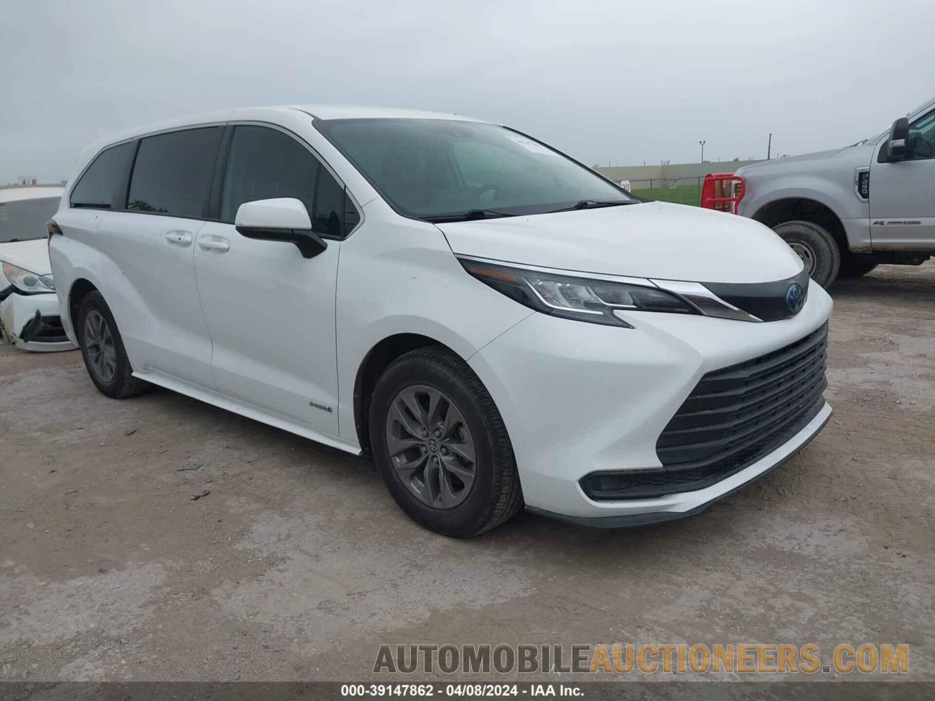 5TDKRKEC5MS047573 TOYOTA SIENNA 2021