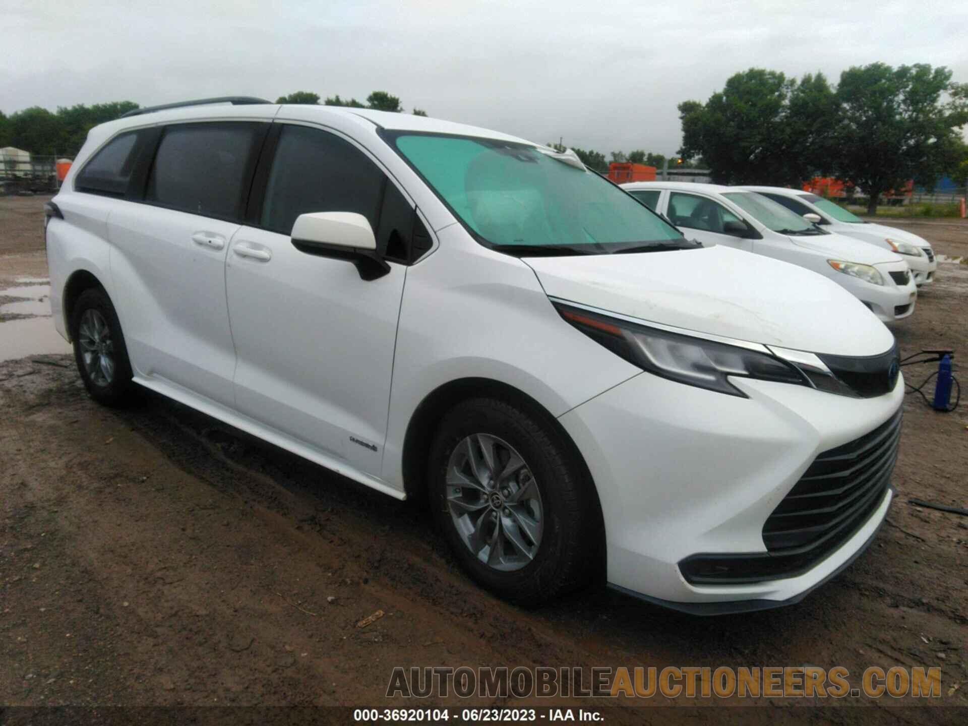 5TDKRKEC6MS020320 TOYOTA SIENNA 2021