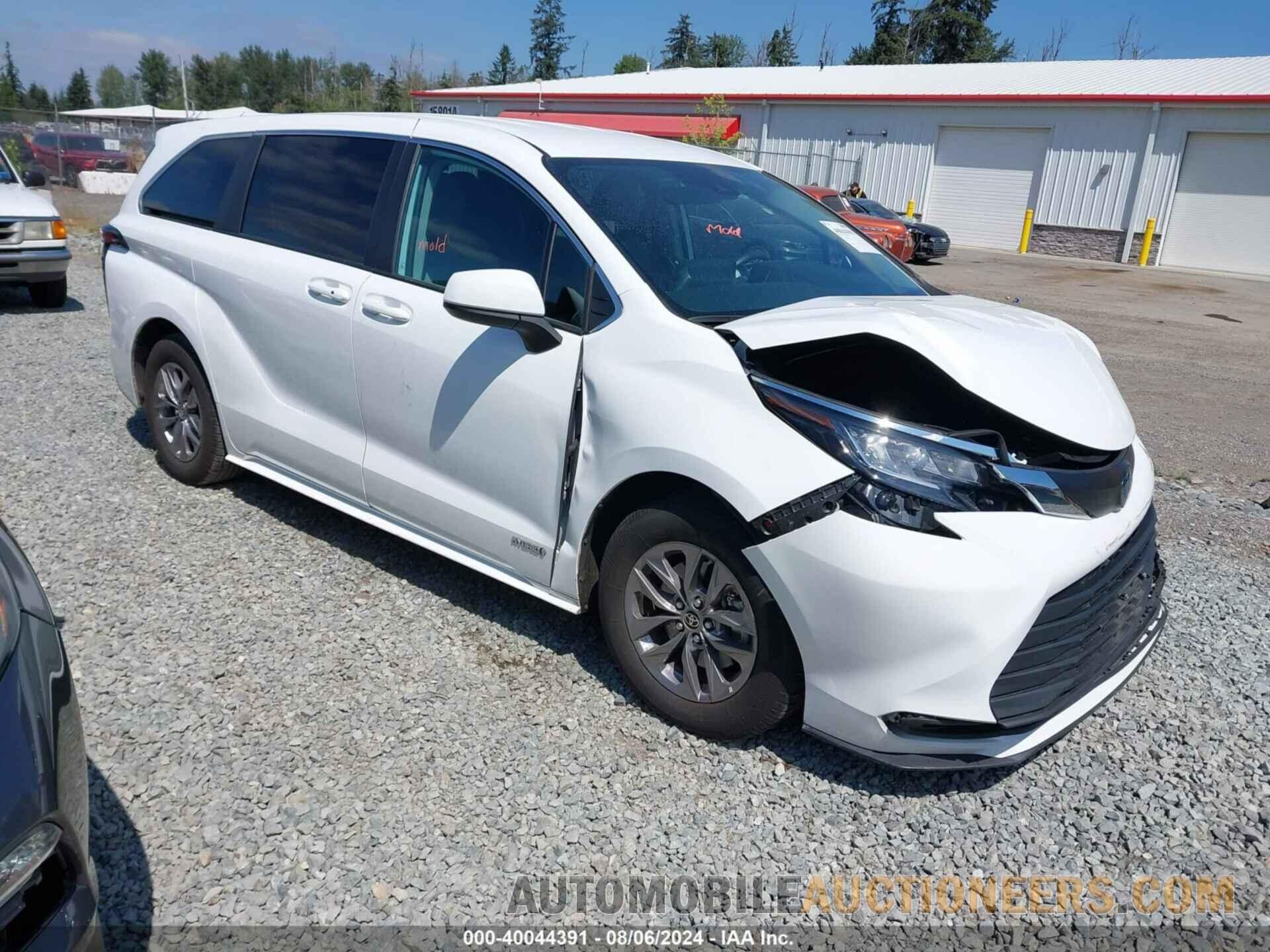 5TDKRKEC6MS046321 TOYOTA SIENNA 2021