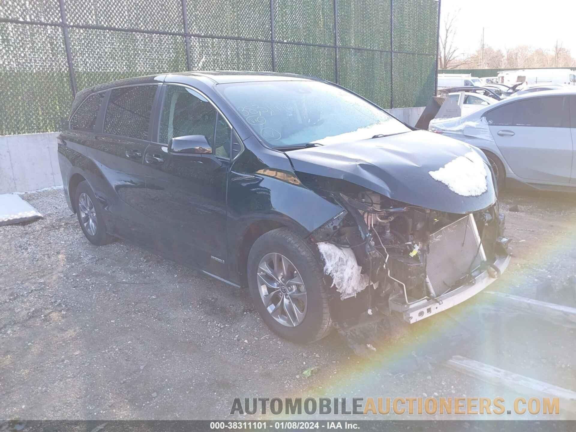 5TDKRKEC6MS046738 TOYOTA SIENNA 2021