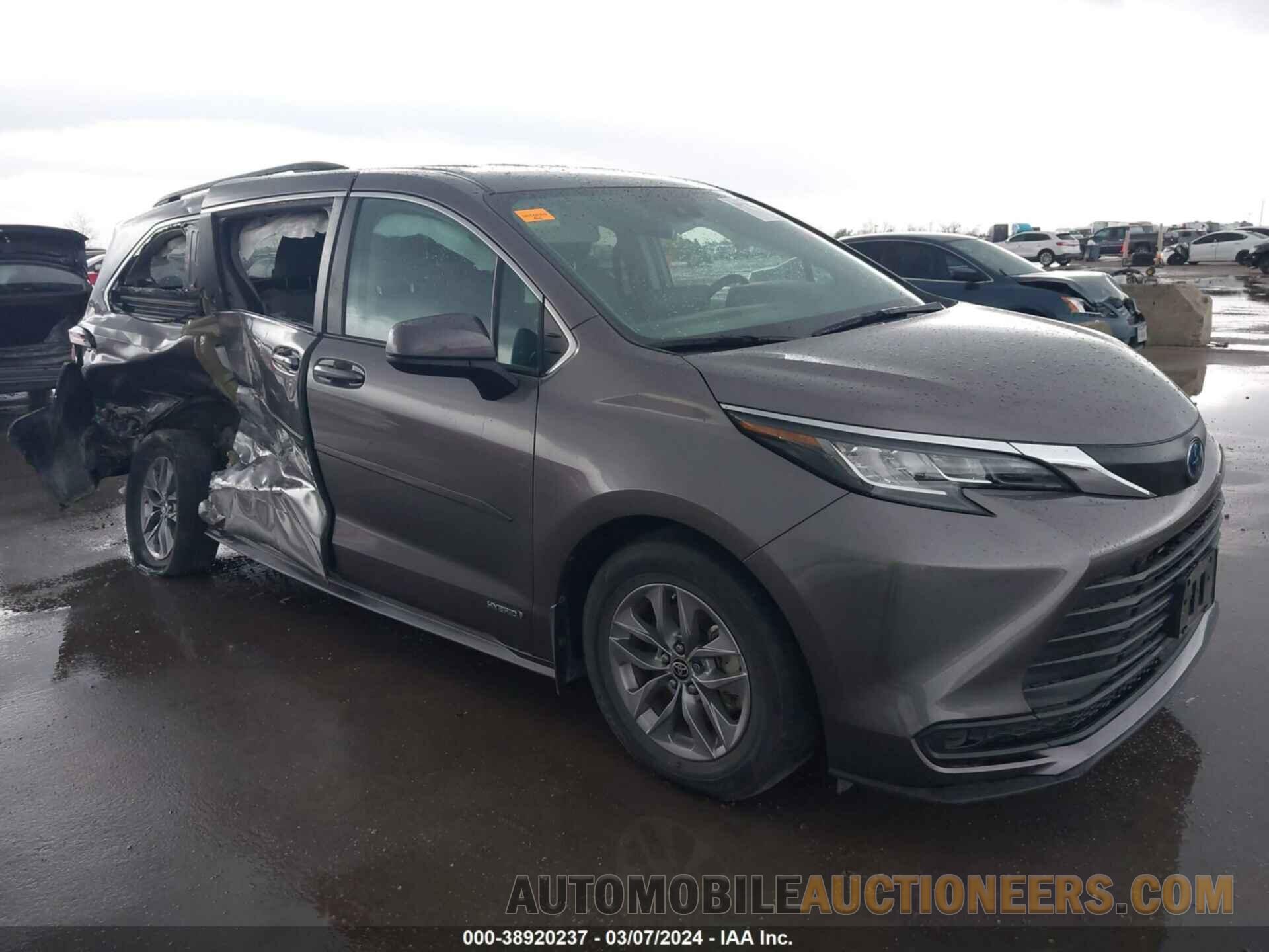 5TDKRKEC6MS073714 TOYOTA SIENNA 2021