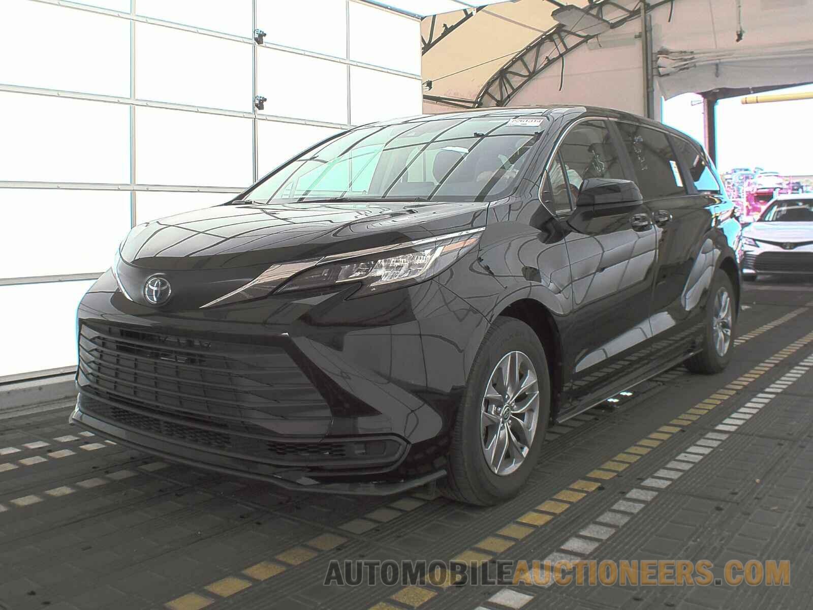 5TDKRKEC6PS166933 Toyota Sienna LE 2023