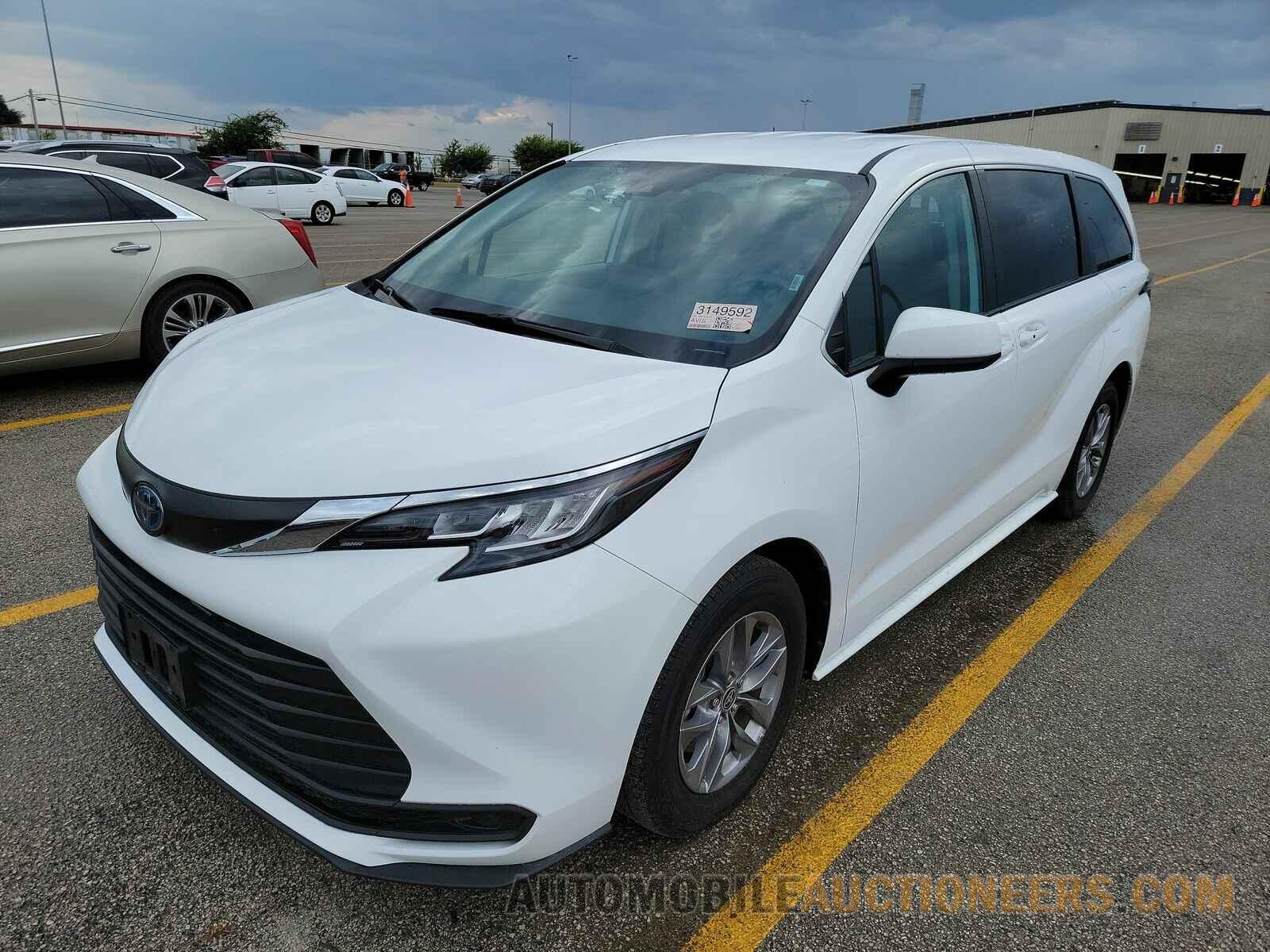 5TDKRKEC7NS101523 Toyota Sienna LE 2022