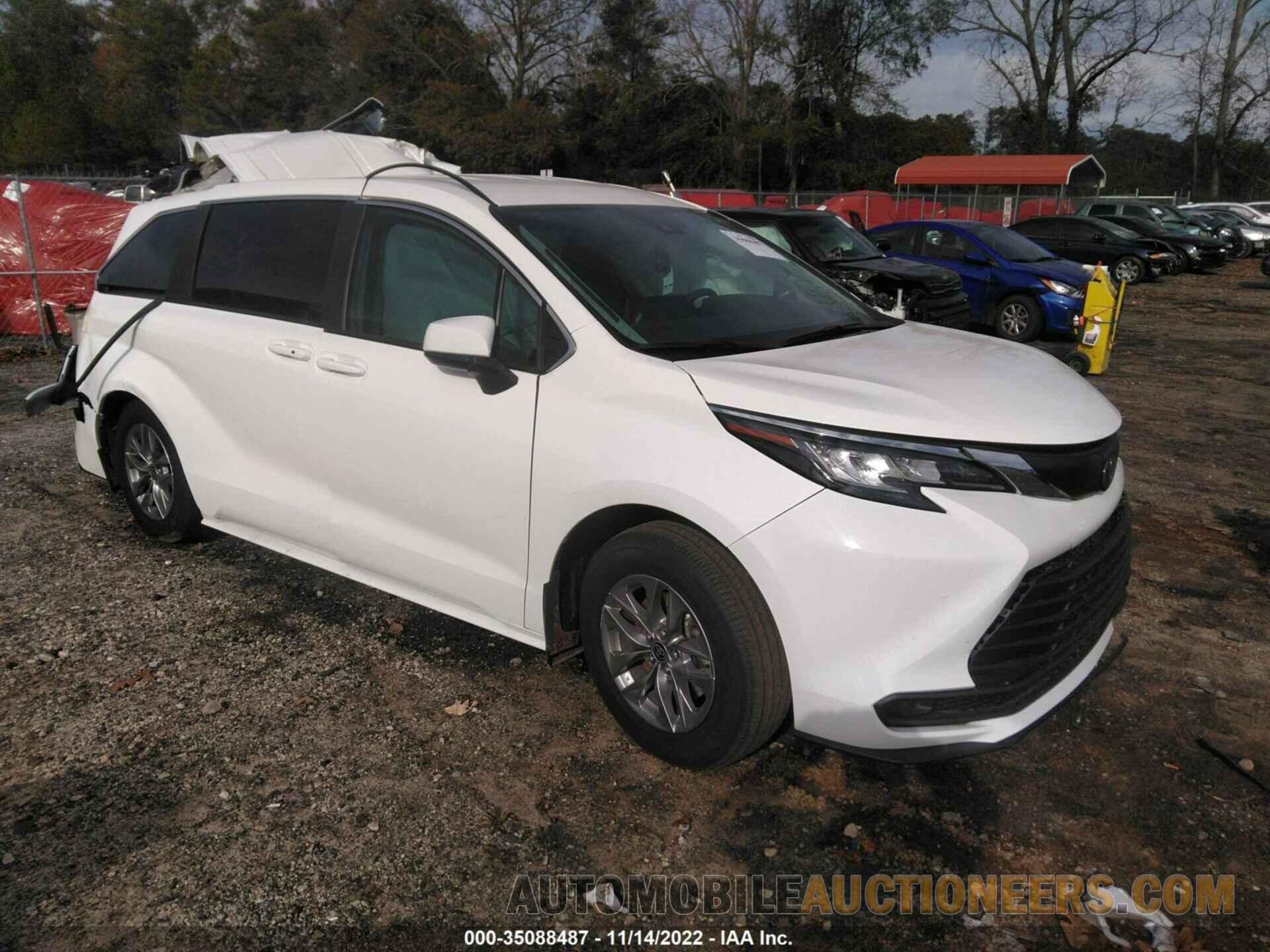 5TDKRKEC7NS126888 TOYOTA SIENNA 2022