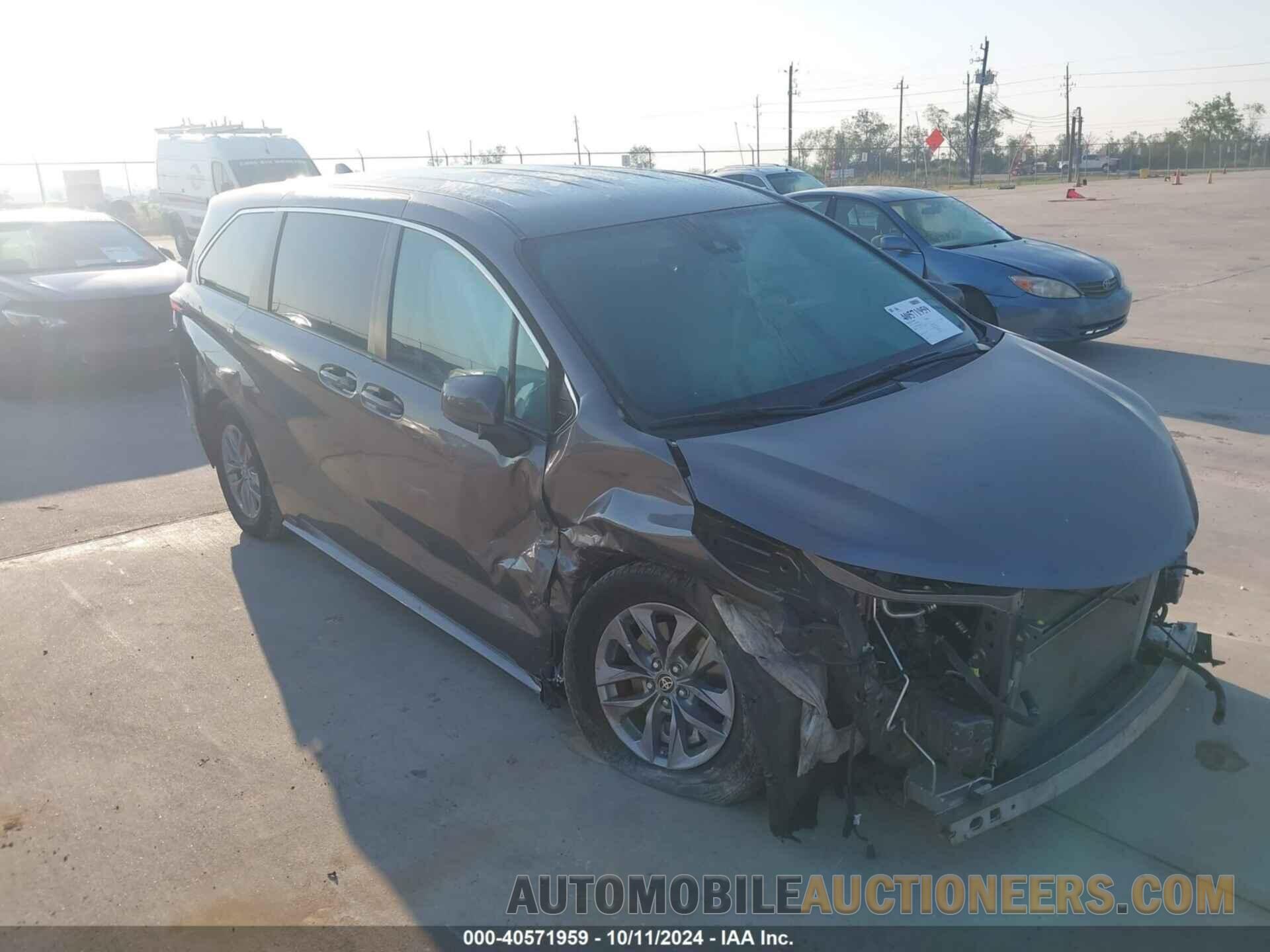 5TDKRKEC8NS076521 TOYOTA SIENNA 2022