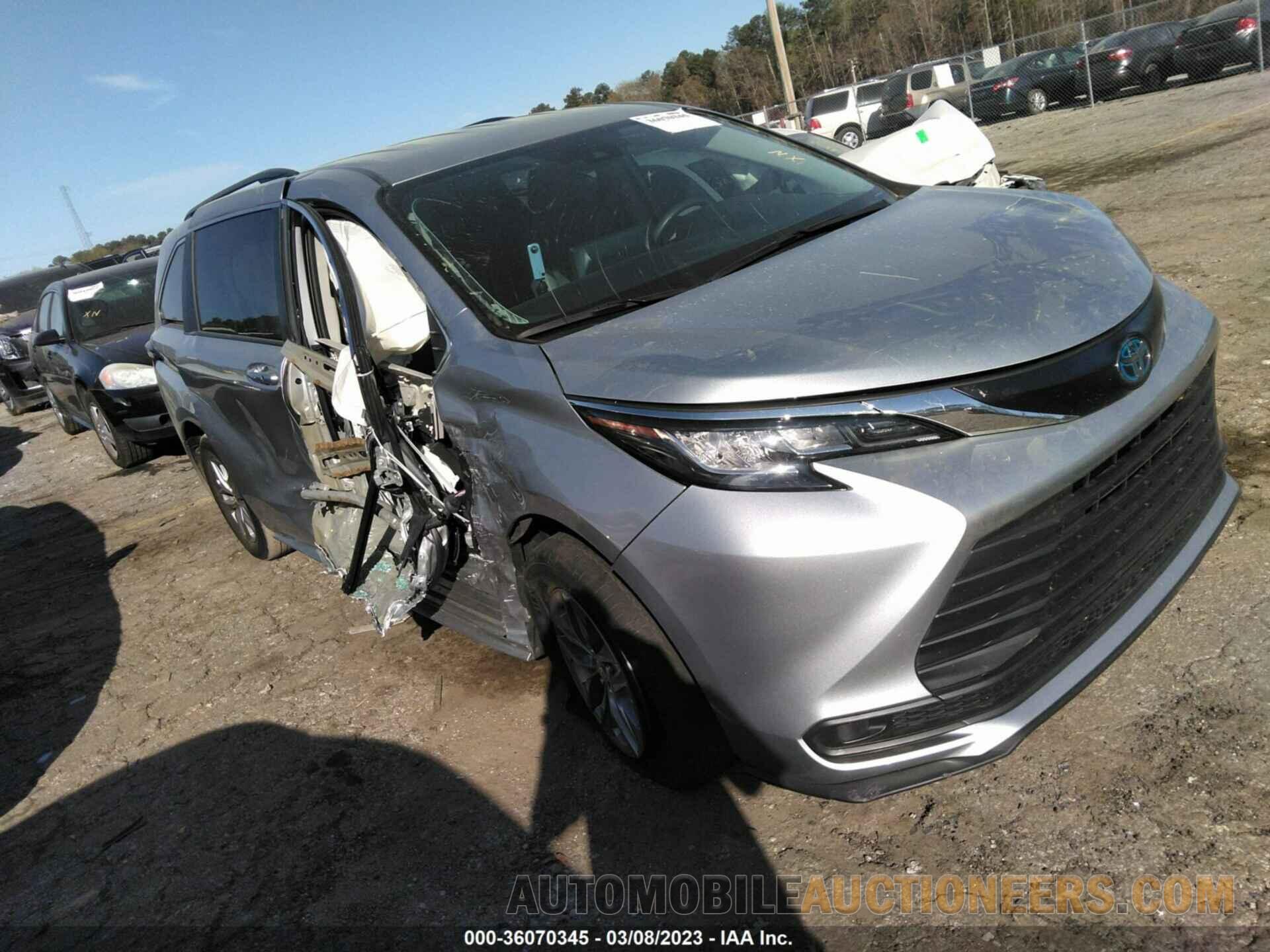 5TDKRKEC8NS105807 TOYOTA SIENNA 2022