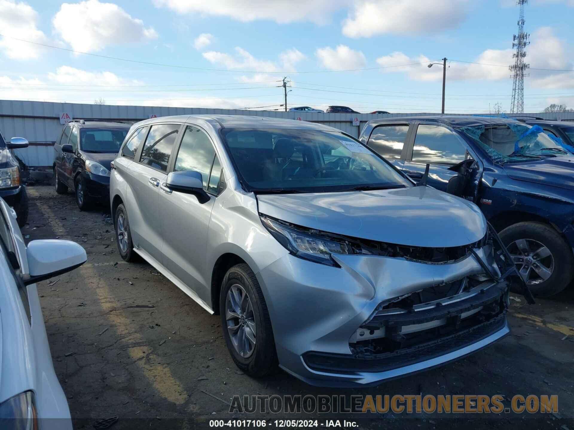 5TDKRKEC8NS122803 TOYOTA SIENNA 2022