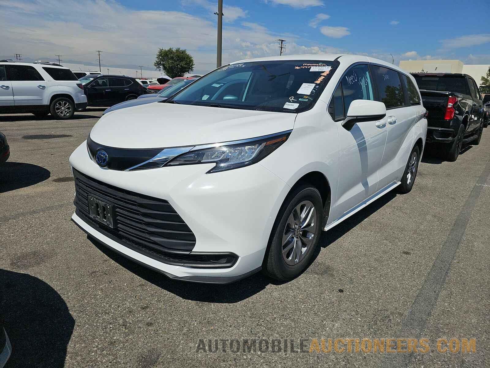 5TDKRKEC8PS151074 Toyota Sienna LE 2023