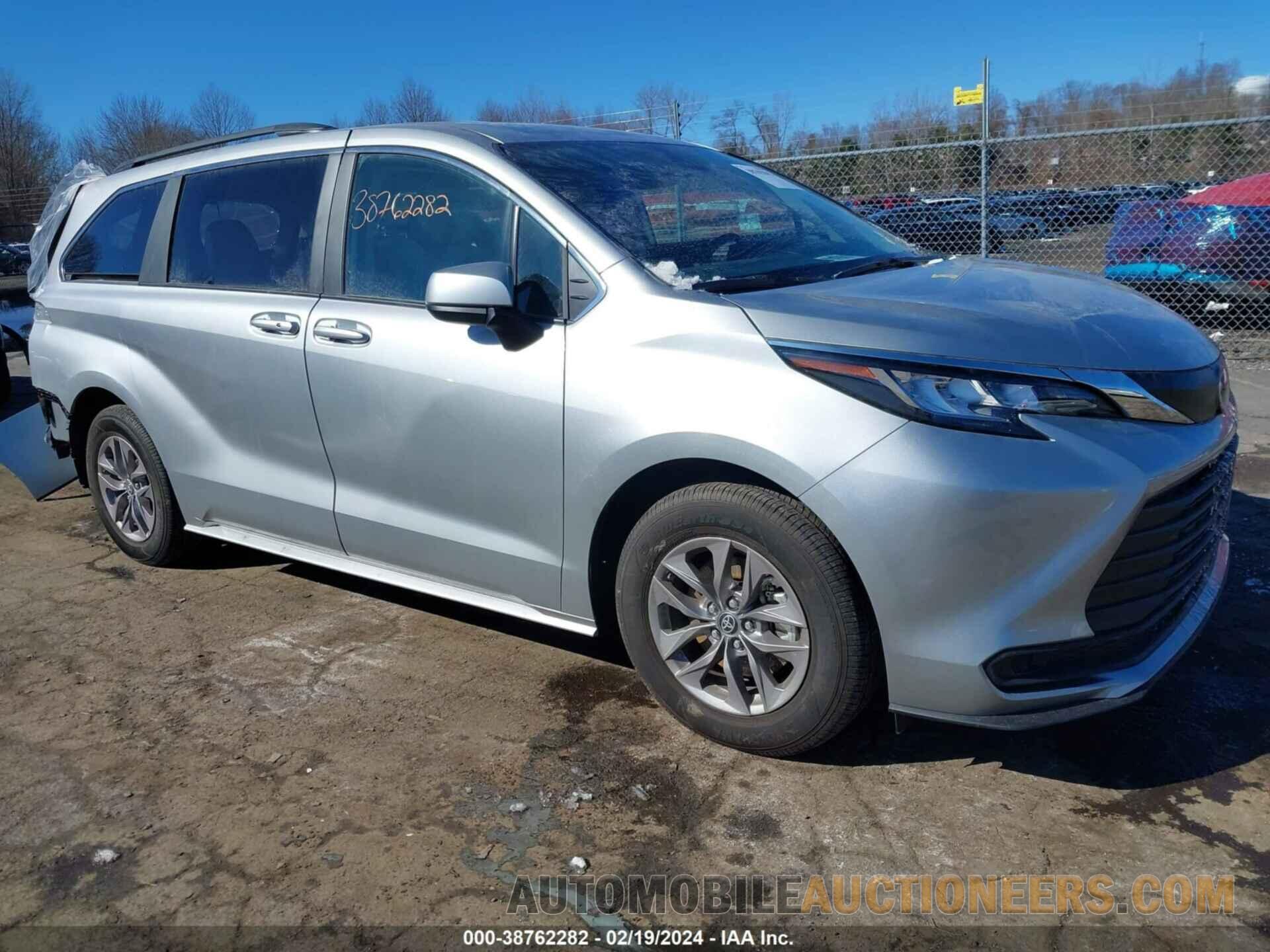 5TDKRKEC8PS172751 TOYOTA SIENNA 2023