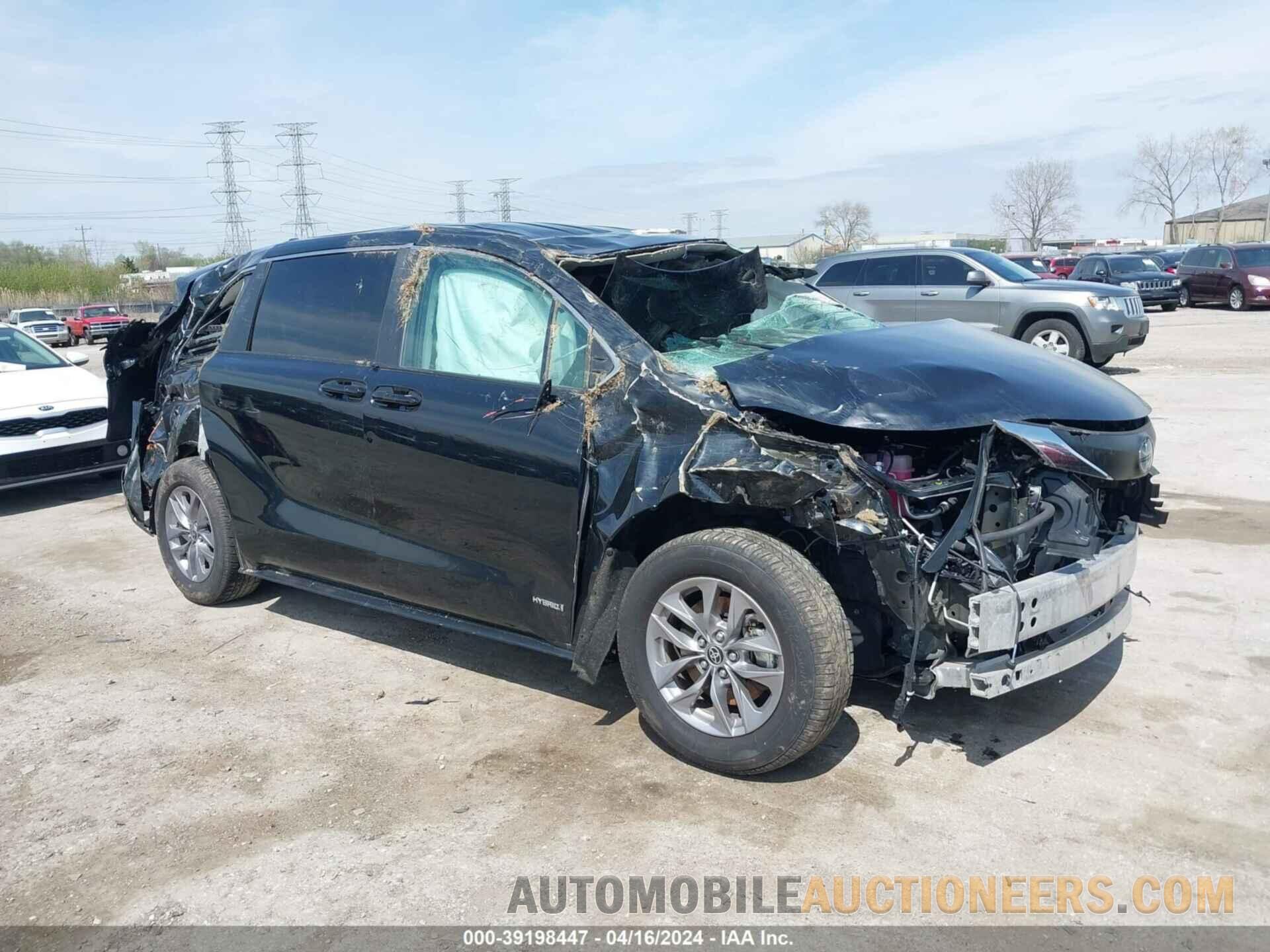 5TDKRKEC9MS048239 TOYOTA SIENNA 2021