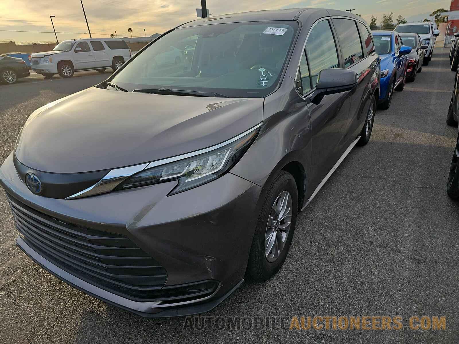 5TDKRKEC9NS102690 Toyota Sienna LE 2022