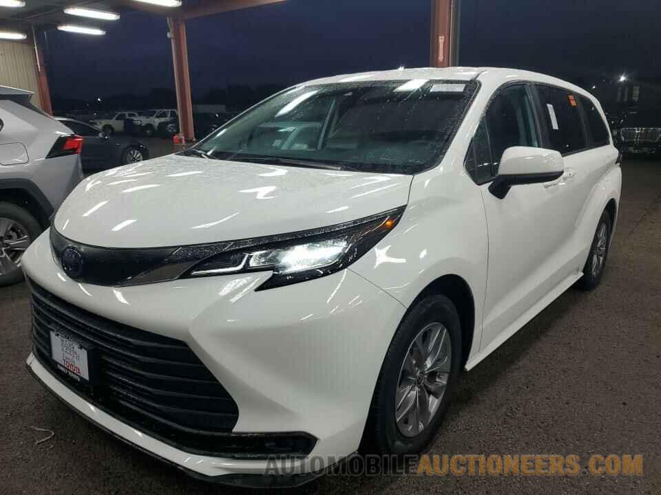 5TDKRKEC9NS115679 Toyota Sienna LE 2022