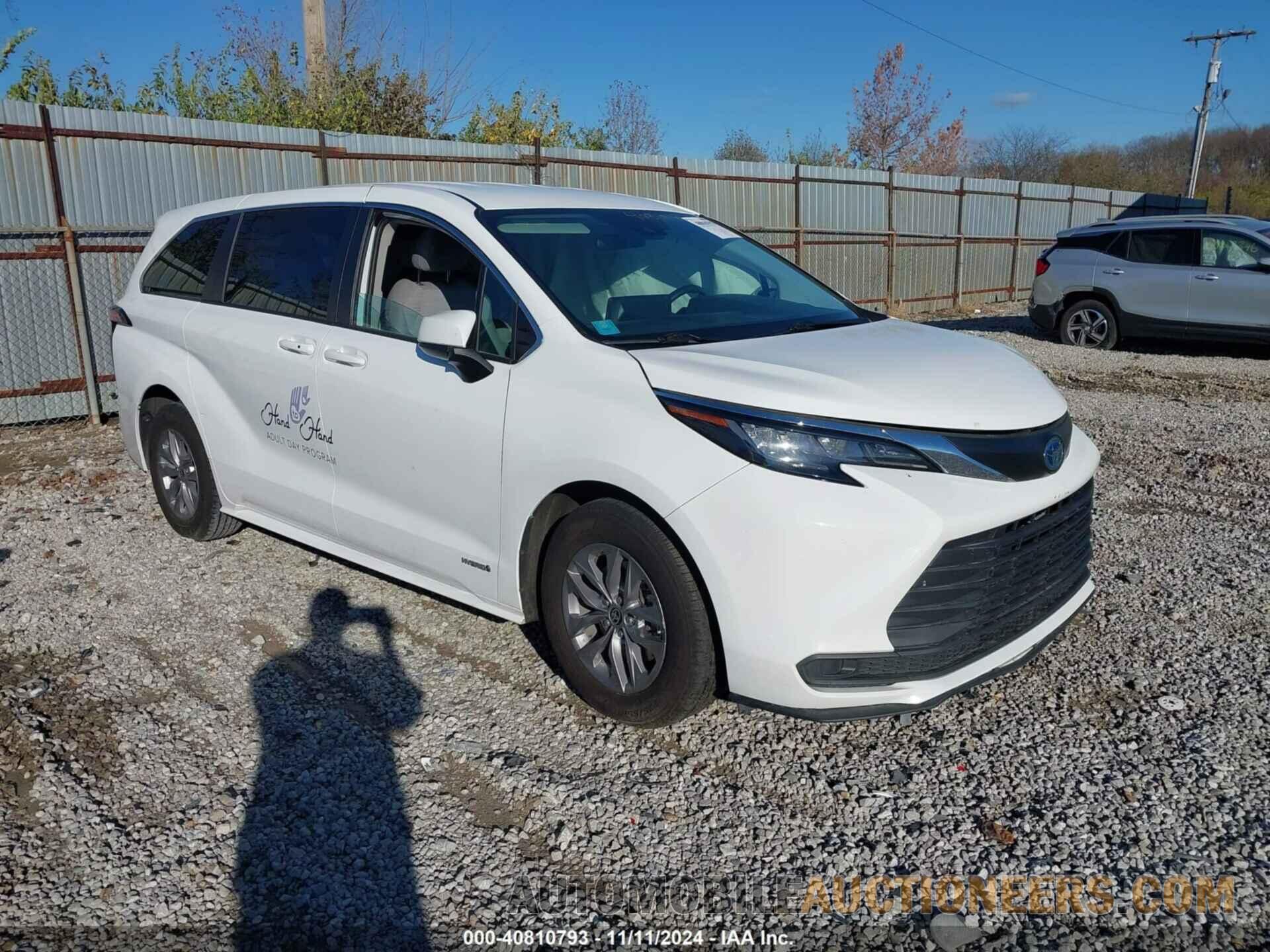 5TDKRKECXMS056107 TOYOTA SIENNA 2021