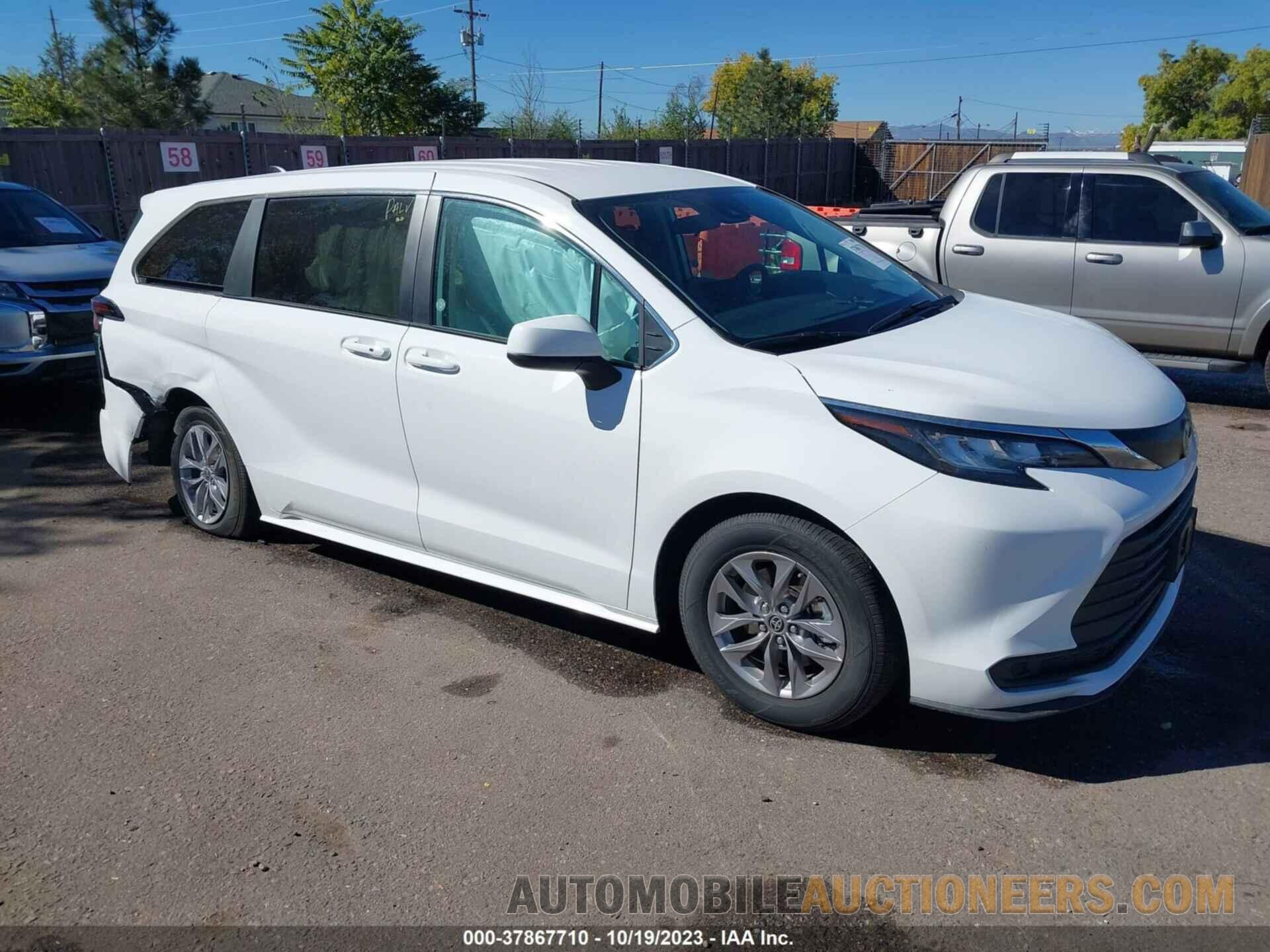 5TDKRKECXPS161623 TOYOTA SIENNA 2023