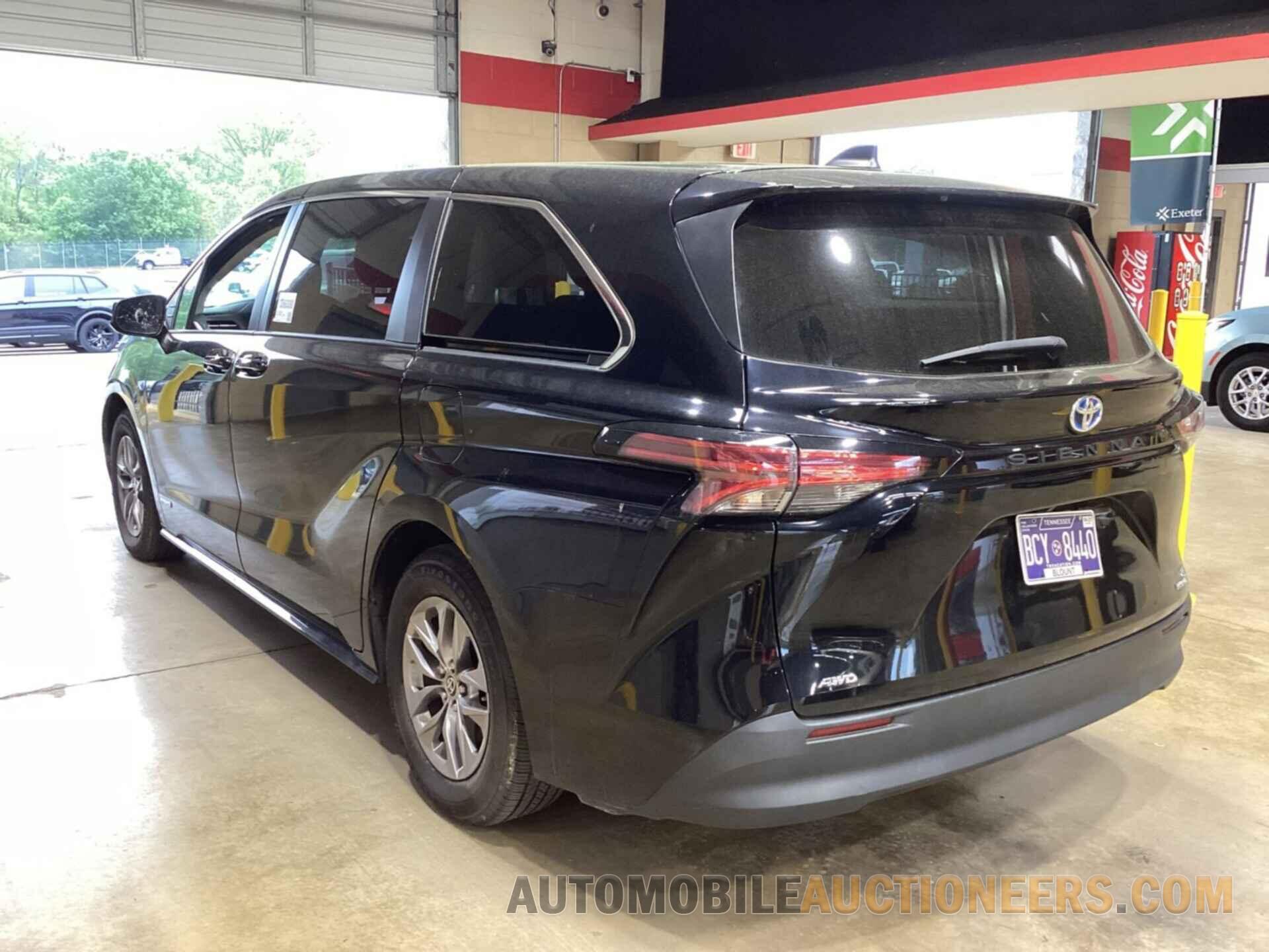 5TDKSKFC1MS016176 TOYOTA SIENNA 2021